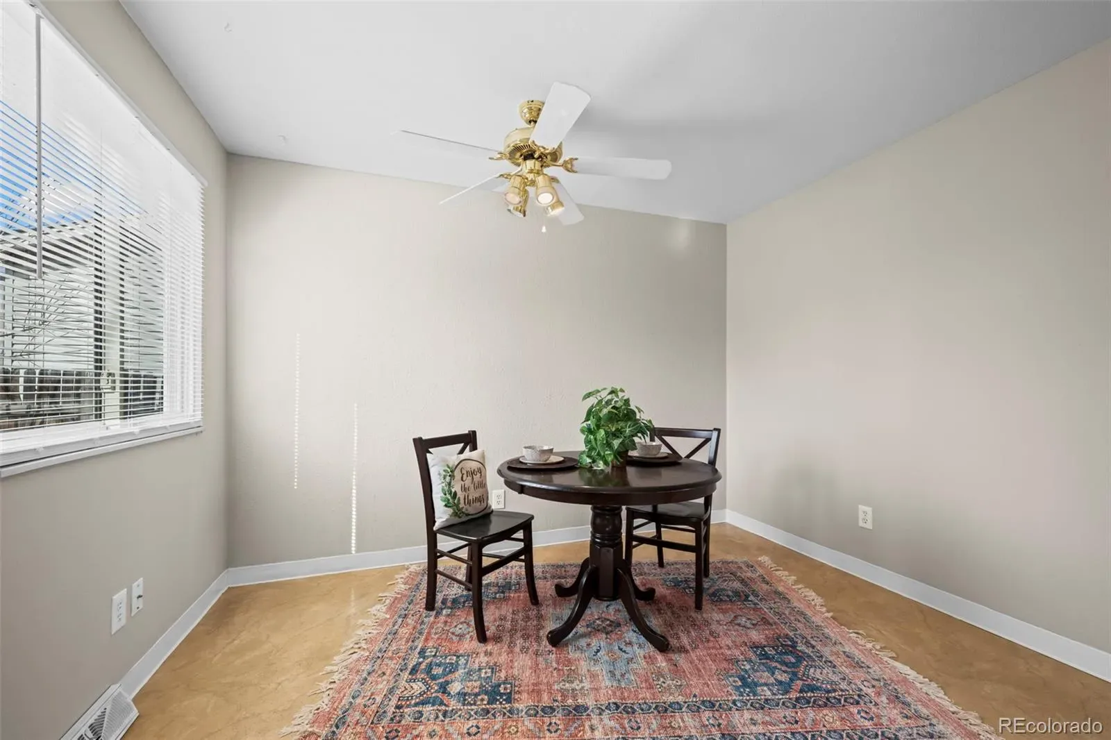 03242026004336 1600 9