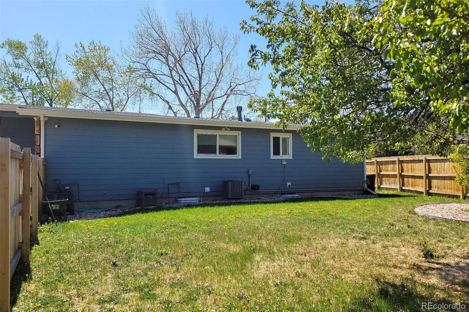 1089 S Johnson Way Lakewood CO 80226 MLS #REC9621723 05132026224741 1600 10