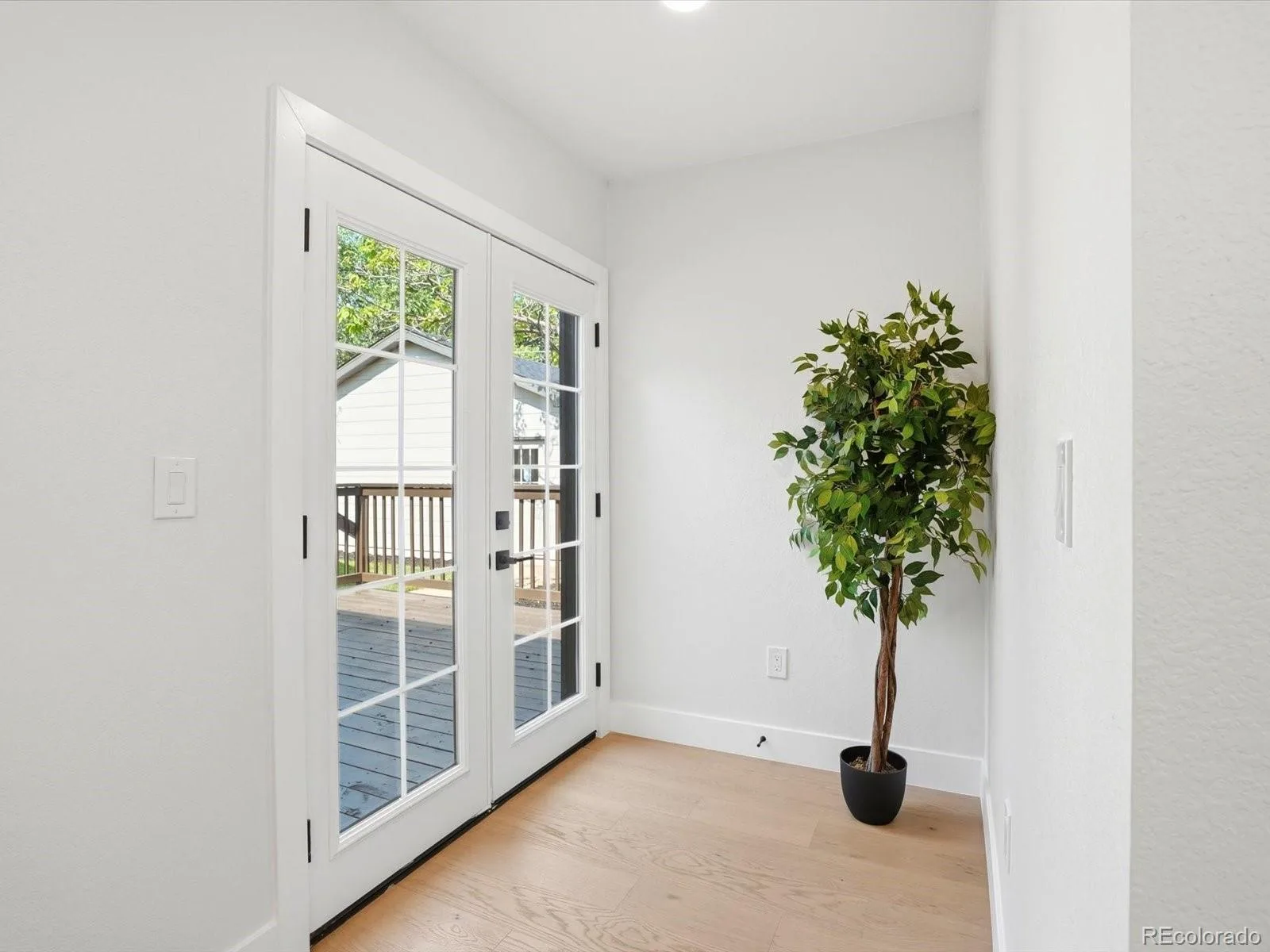 2640 N Cook Street Denver CO 80205 MLS #REC9625027 06242026025702 1600 16