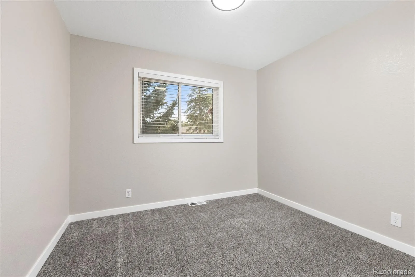 100 Emerald Street Broomfield CO 80020 | MLS #REC9626892 08282026175927 1600 13