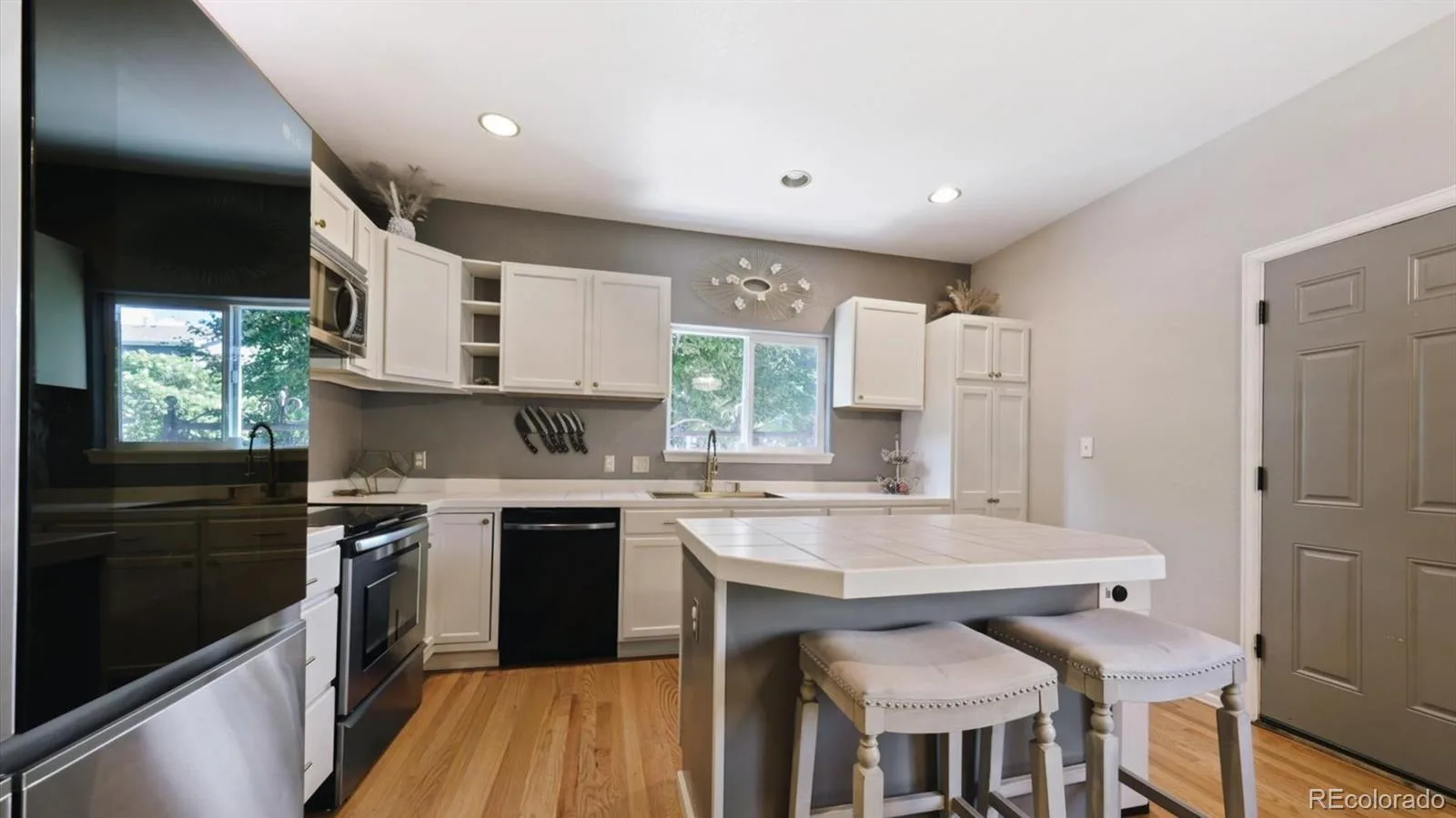 873 Fairhaven Street Castle Rock CO 80104 | MLS #REC9626946 07152026024316 1600 16