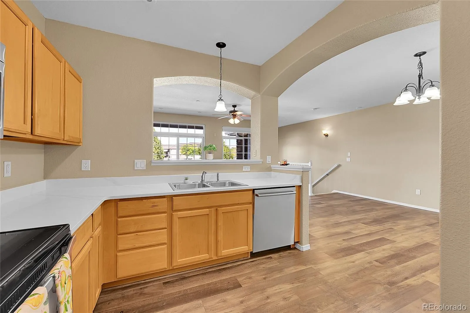 12711 Colorado Boulevard #L-1217 Thornton CO 80241 MLS #REC9627327 04132026180739 1600 4