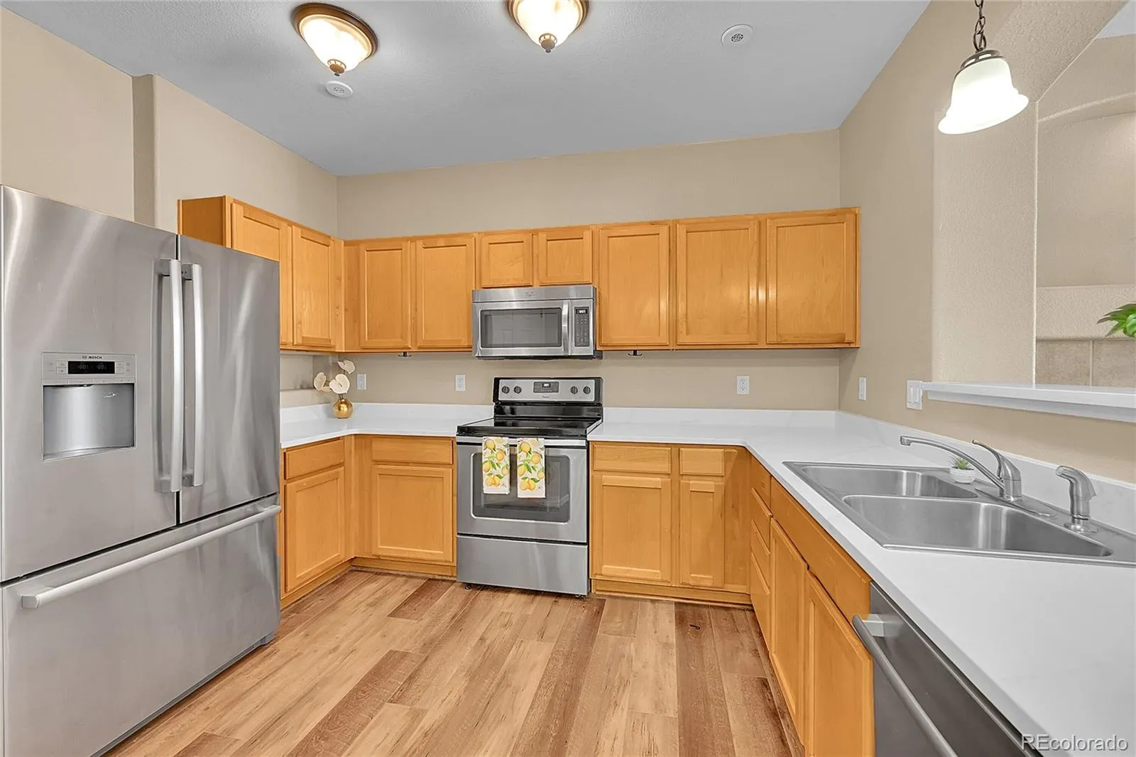 12711 Colorado Boulevard #L-1217 Thornton CO 80241 MLS #REC9627327 04132026180739 1600 5
