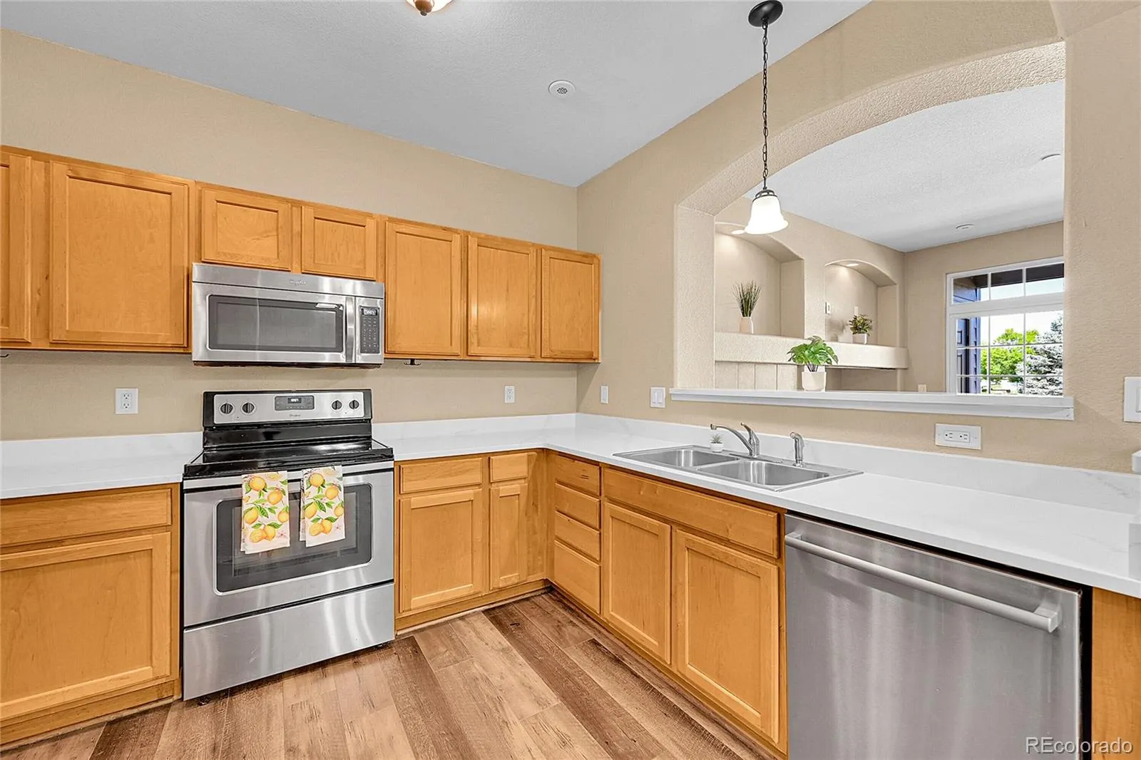 12711 Colorado Boulevard #L-1217 Thornton CO 80241 MLS #REC9627327 04132026180739 1600 7