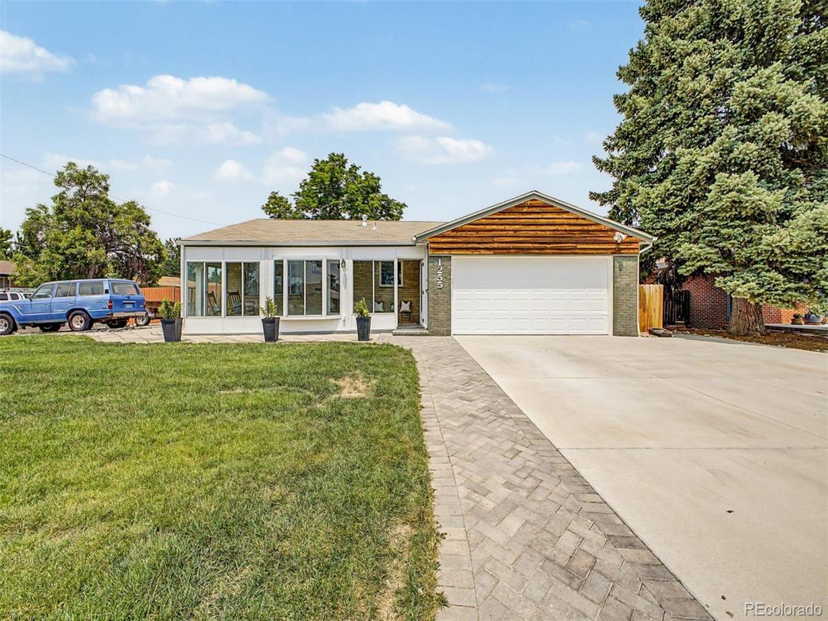 1255 W 6th Avenue Broomfield CO 80020 | MLS #REC9627502 MLS #REC9627502 image #0