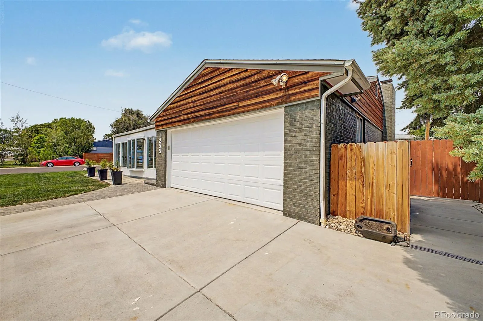 1255 W 6th Avenue Broomfield CO 80020 | MLS #REC9627502 08052026044645 1600 2