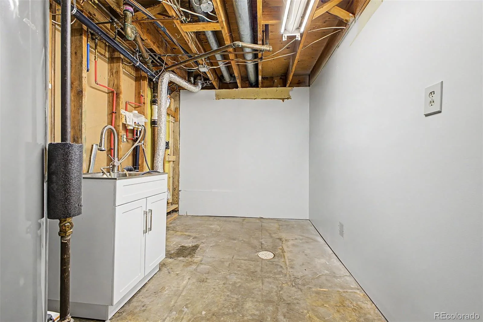 1255 W 6th Avenue Broomfield CO 80020 | MLS #REC9627502 08052026044645 1600 43