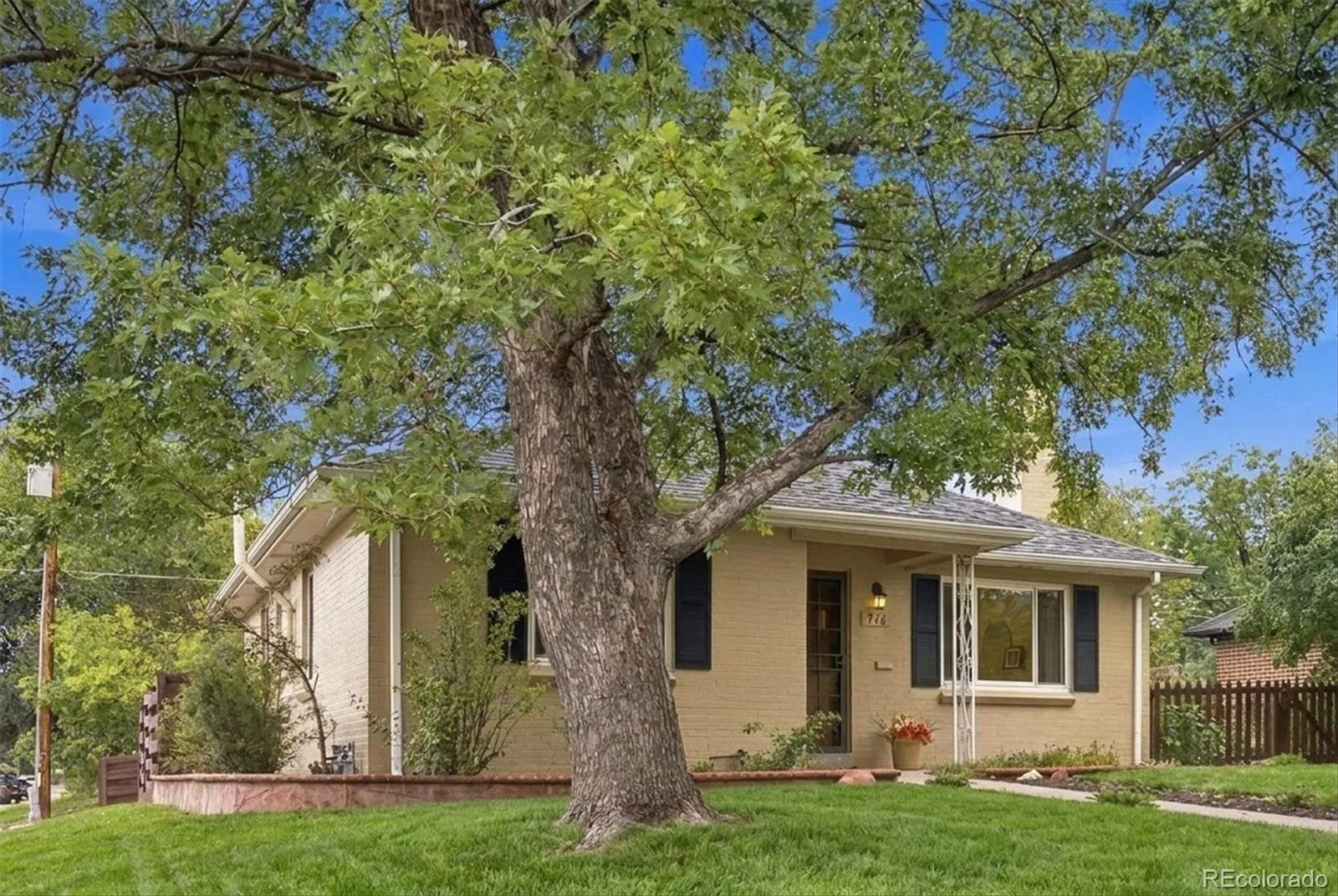 746 Ivanhoe Street Denver CO 80220 | MLS #REC9627877 10142026205616 1600 26