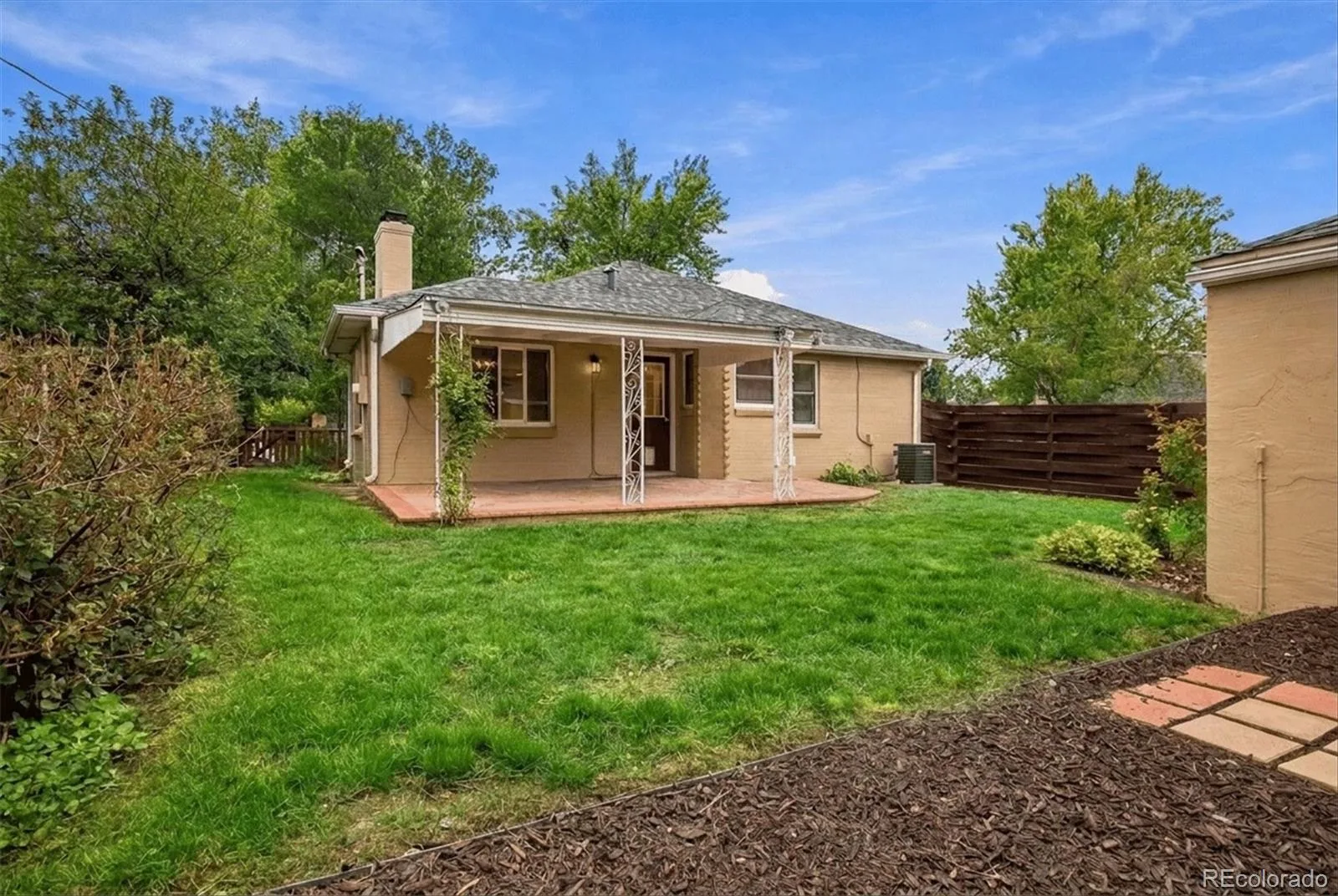 746 Ivanhoe Street Denver CO 80220 | MLS #REC9627877 10142026205616 1600 29