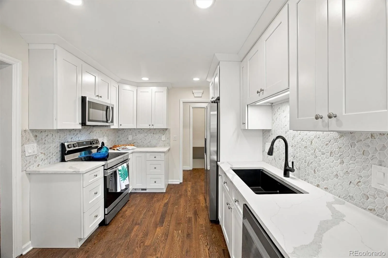 746 Ivanhoe Street Denver CO 80220 | MLS #REC9627877 10142026205616 1600 6