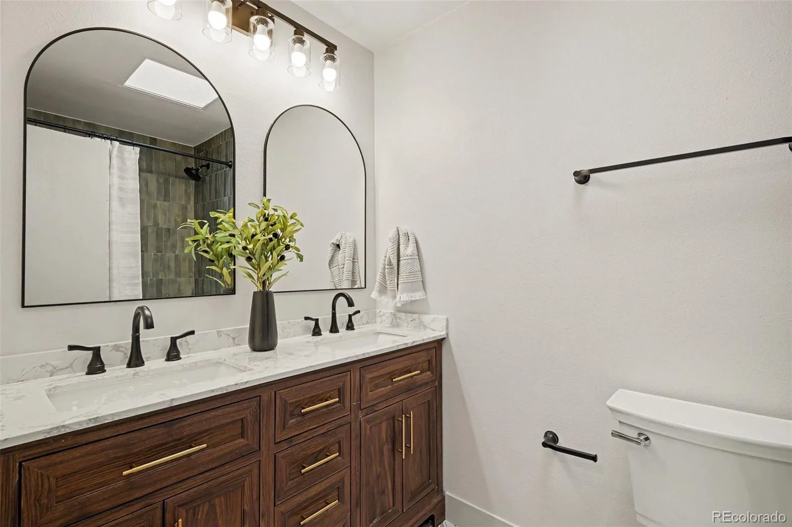 2065 S Rifle Street Aurora CO 80013 | MLS #REC9629912 07152026183735 1600 20