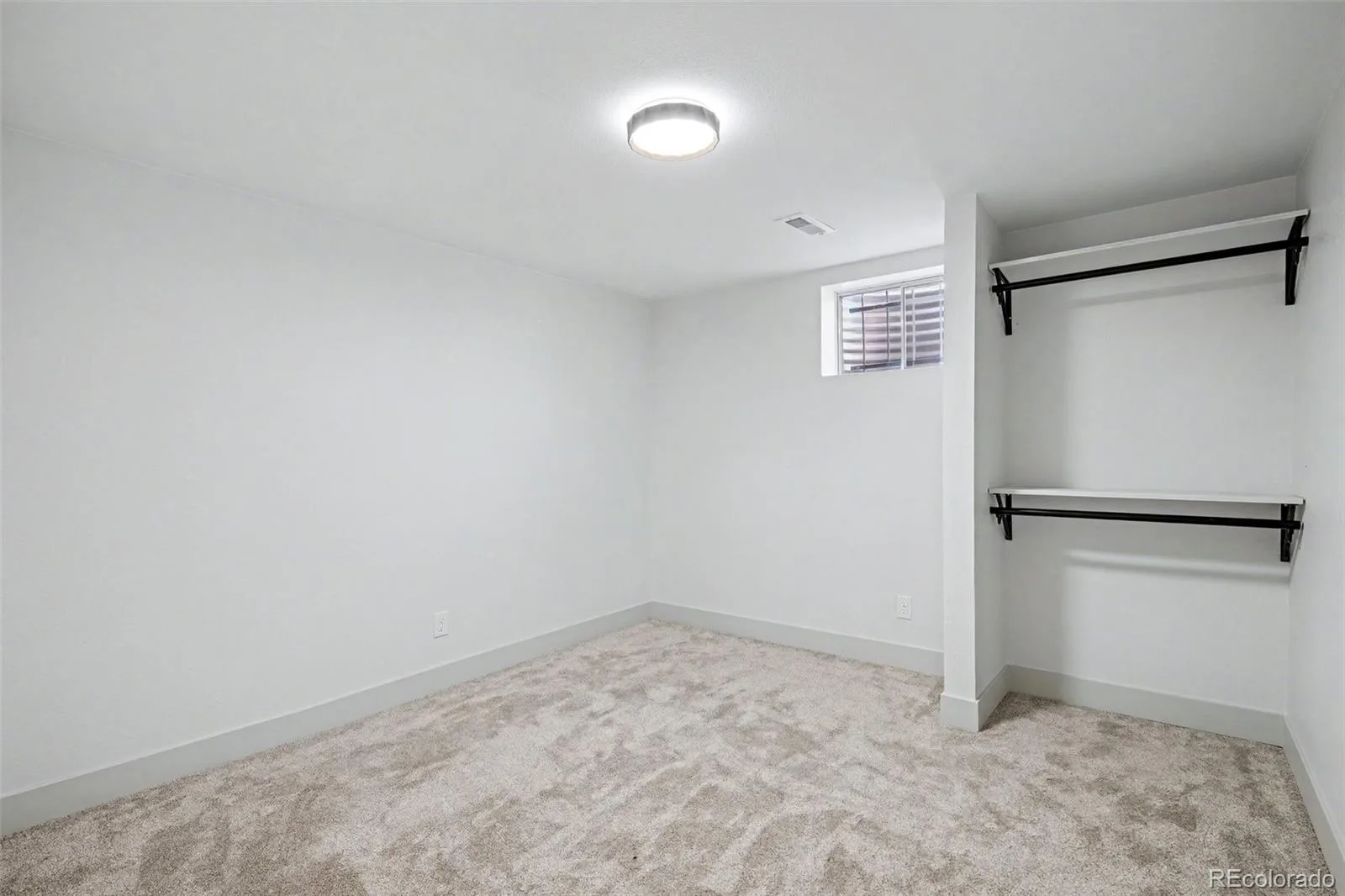 2065 S Rifle Street Aurora CO 80013 | MLS #REC9629912 07152026183735 1600 25