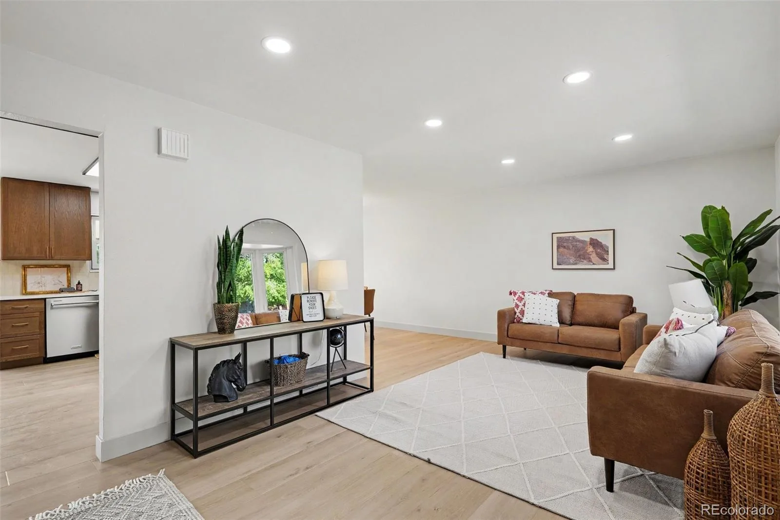 2065 S Rifle Street Aurora CO 80013 | MLS #REC9629912 07152026183735 1600 3