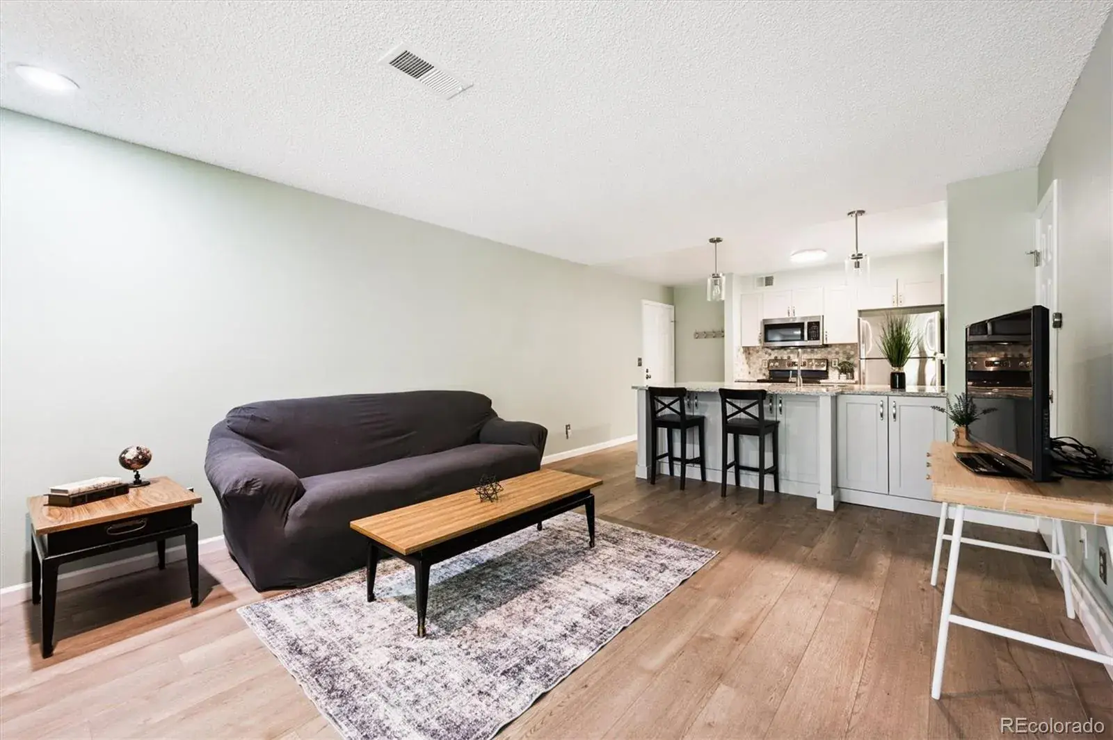 2575 S Syracuse Way #L103 Denver CO 80231 MLS #REC9629954 08152025155235 1600 10