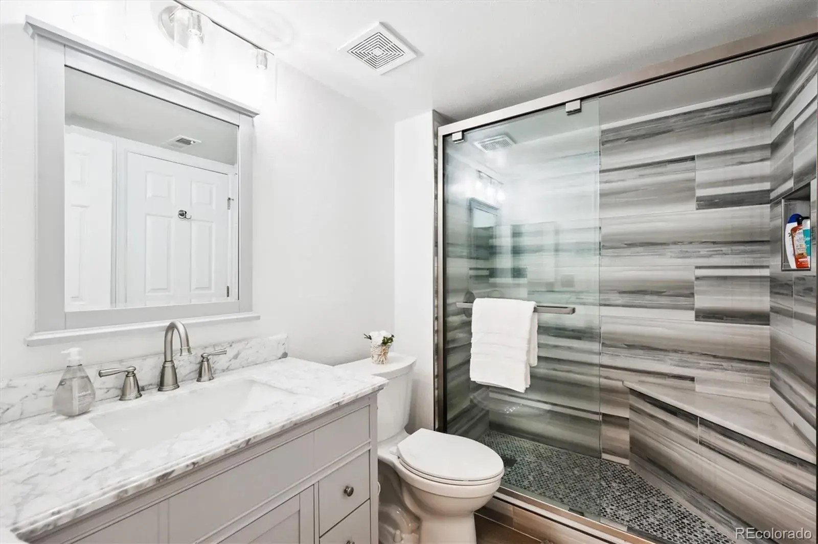 2575 S Syracuse Way #L103 Denver CO 80231 MLS #REC9629954 08152025155235 1600 11