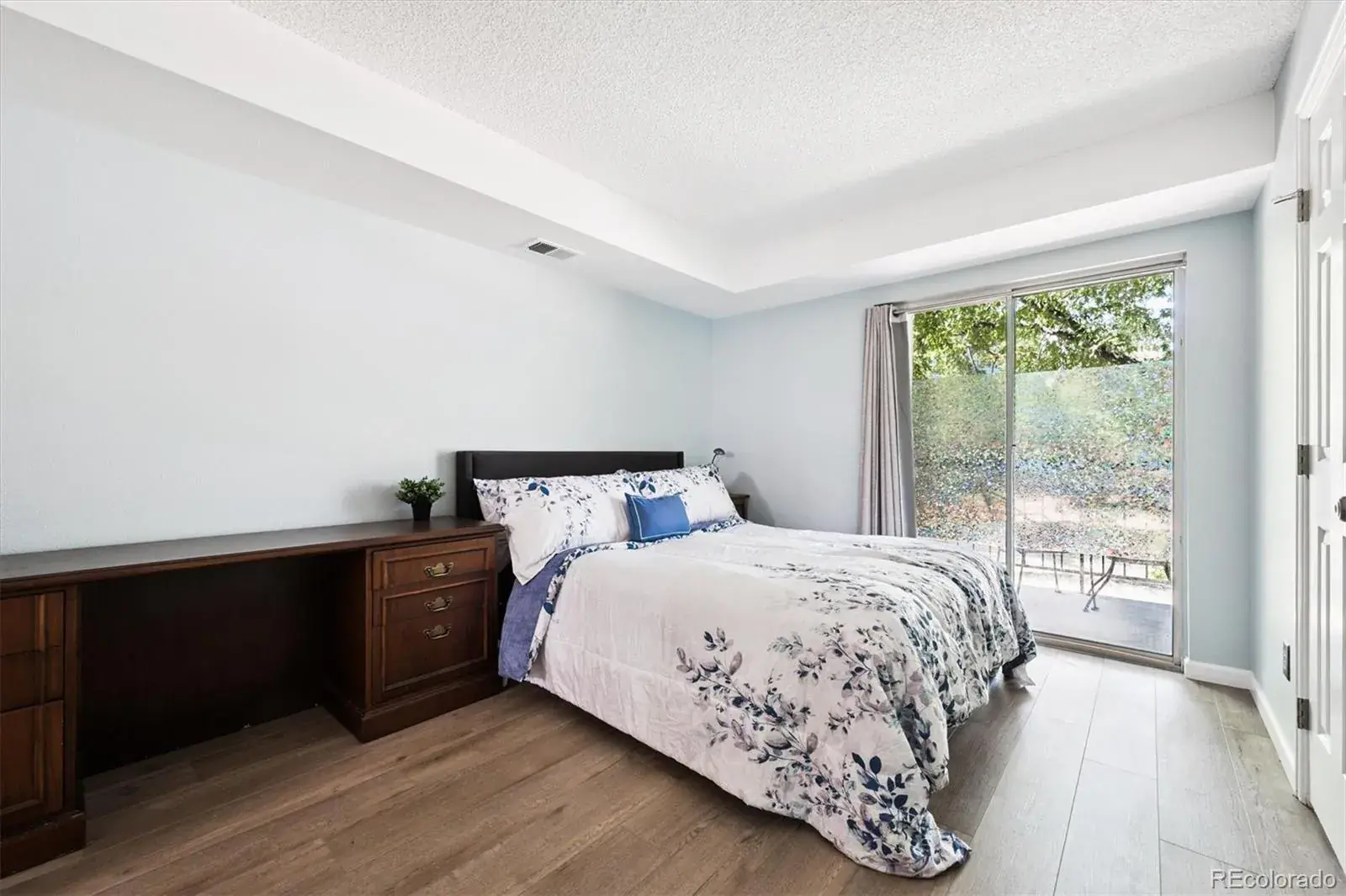 2575 S Syracuse Way #L103 Denver CO 80231 MLS #REC9629954 08152025155235 1600 14