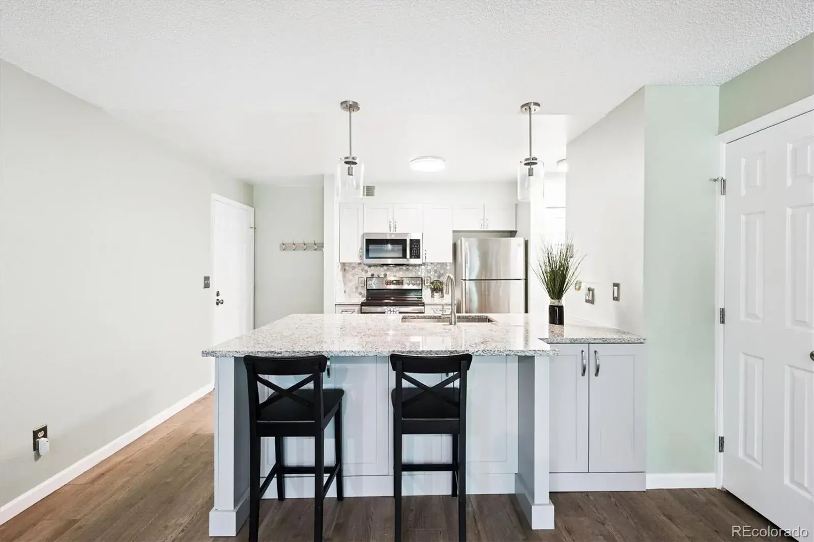 2575 S Syracuse Way #L103 Denver CO 80231 MLS #REC9629954 08152025155235 1600 5