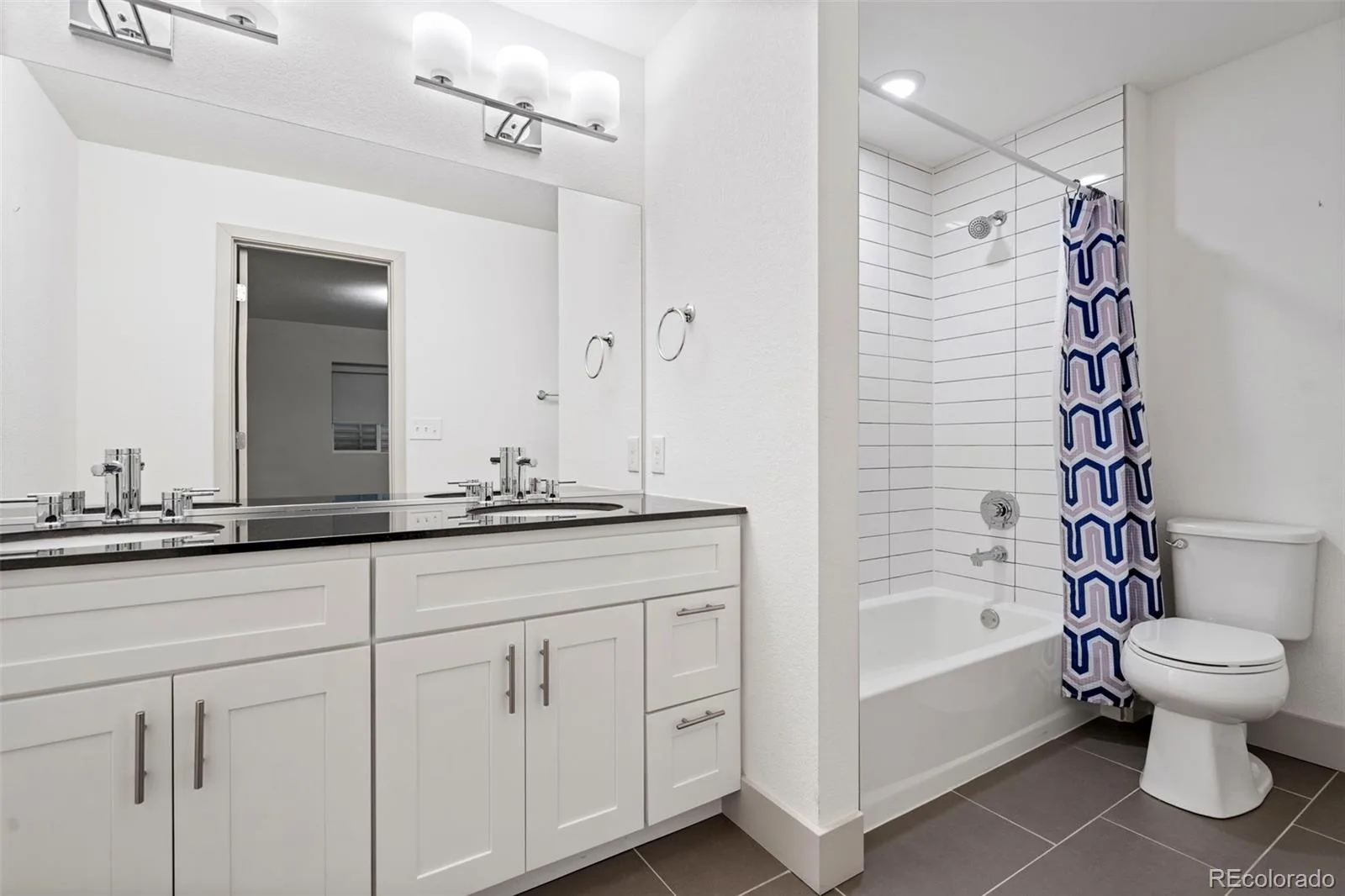 4015 Fenton Court Denver CO 80212 | MLS #REC9632711 08052026195718 1600 19