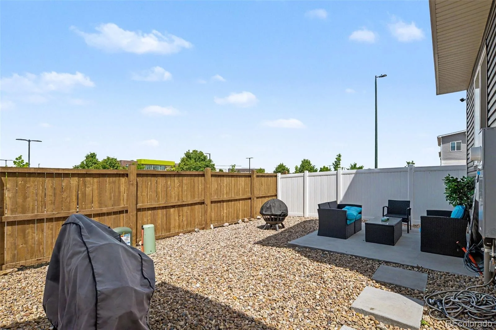 18262 E 49th Place Denver CO 80249 MLS #REC9633991 06032026223511 1600 24