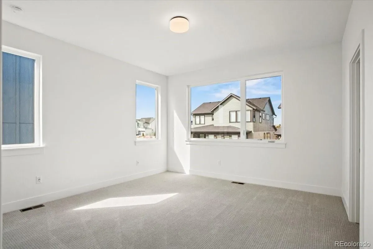 5604 Grandville Avenue Longmont CO 80503 MLS #REC9636442 03292026211418 1200 28