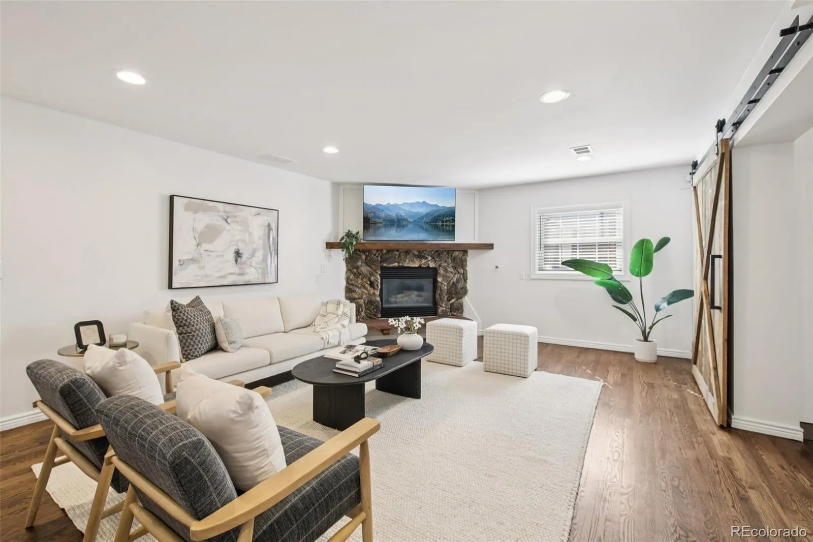 04162026224915 1600 13