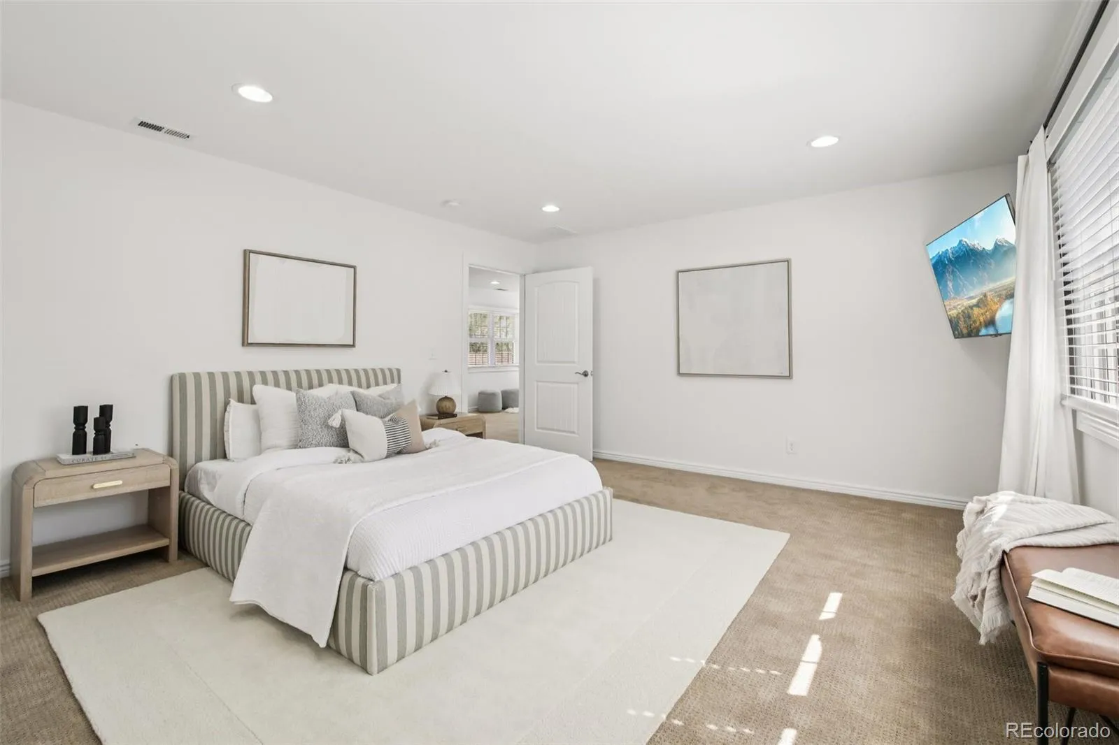 04162026224915 1600 24