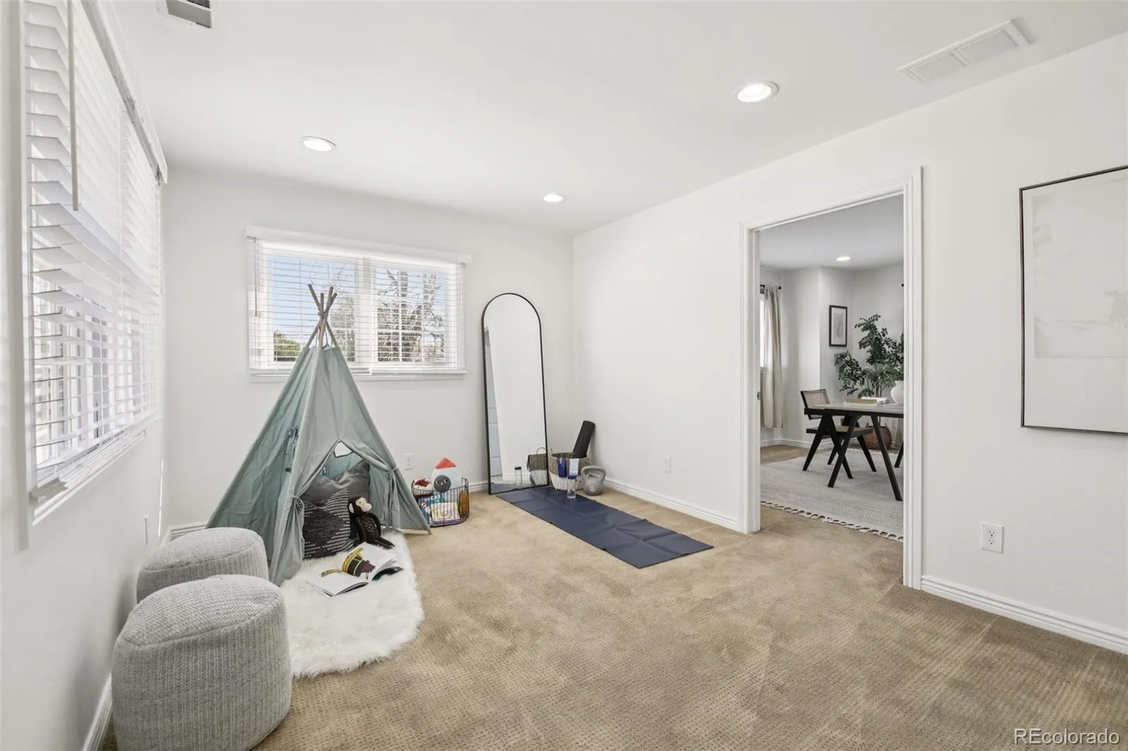 04162026224915 1600 29