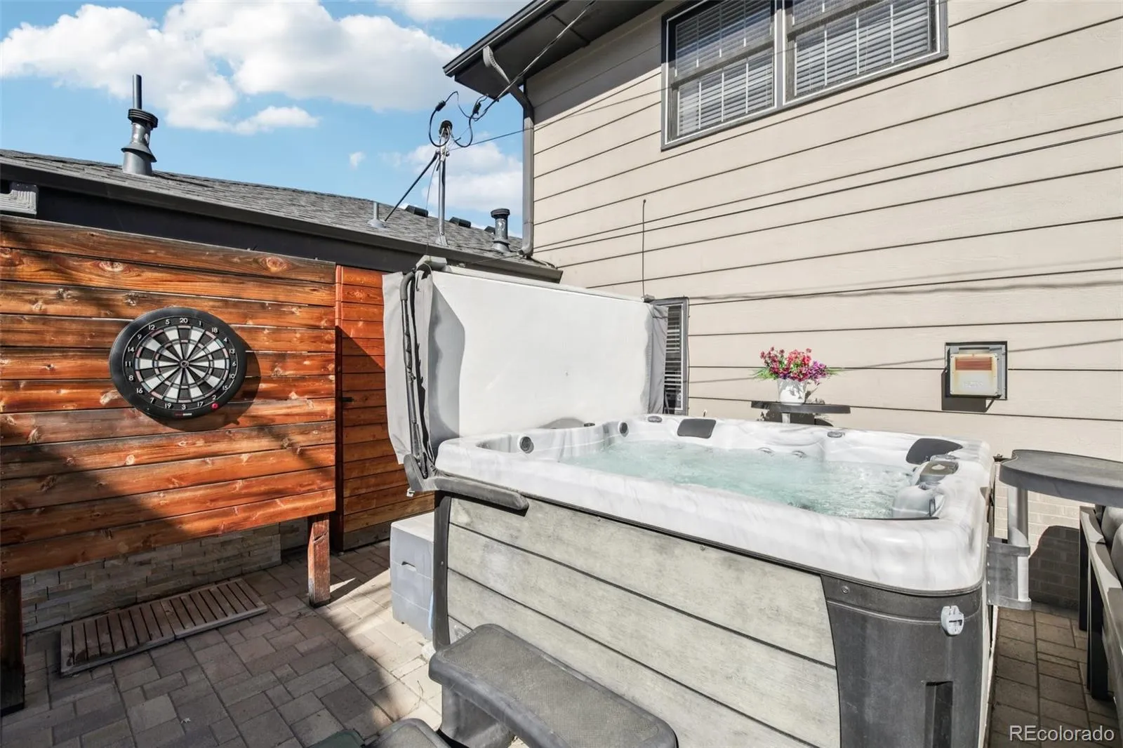 04162026224915 1600 35