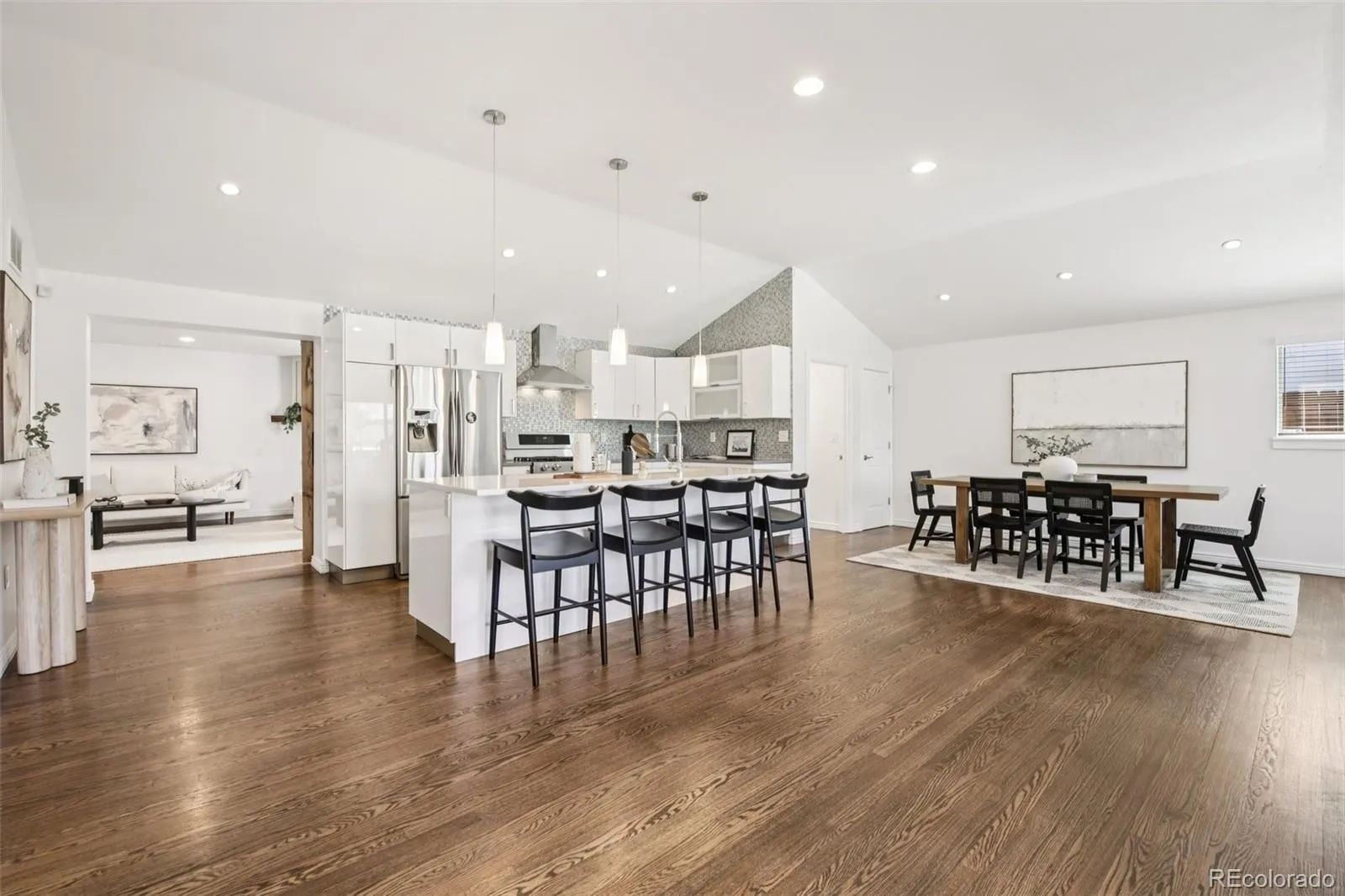 04162026224915 1600 7