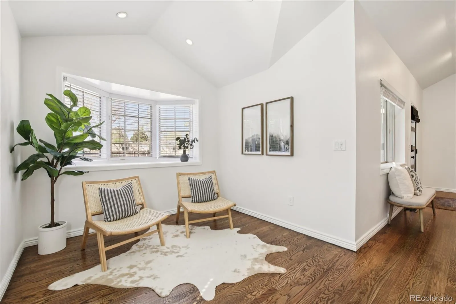 04162026224915 1600 9