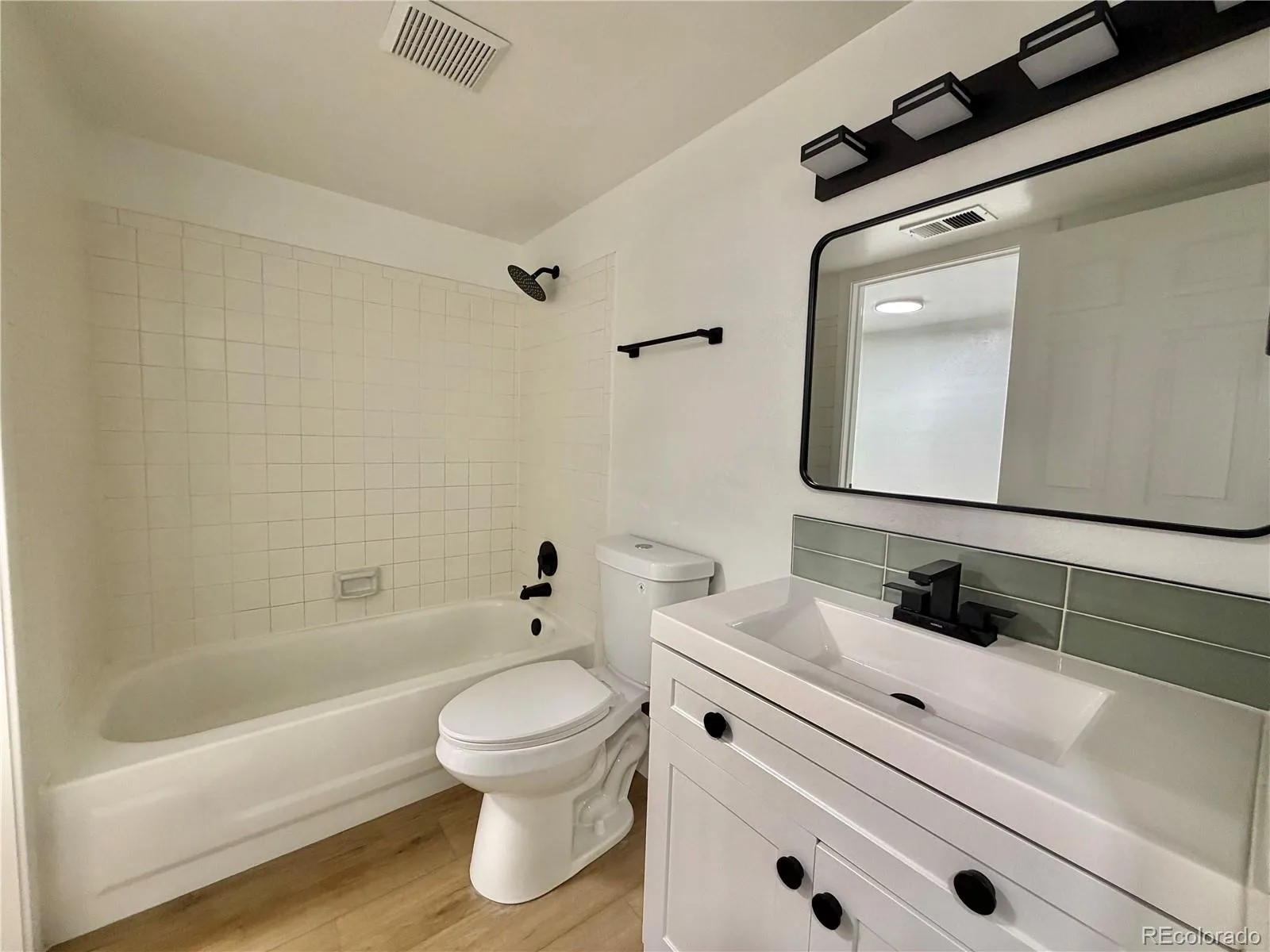 3093 S Ursula Circle #102 #3093 Aurora CO 80014 | MLS #REC9639315 07092026200639 1600 10