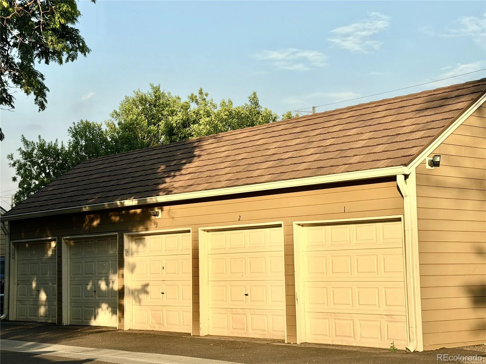 3093 S Ursula Circle #102 #3093 Aurora CO 80014 | MLS #REC9639315 07092026200639 1600 25