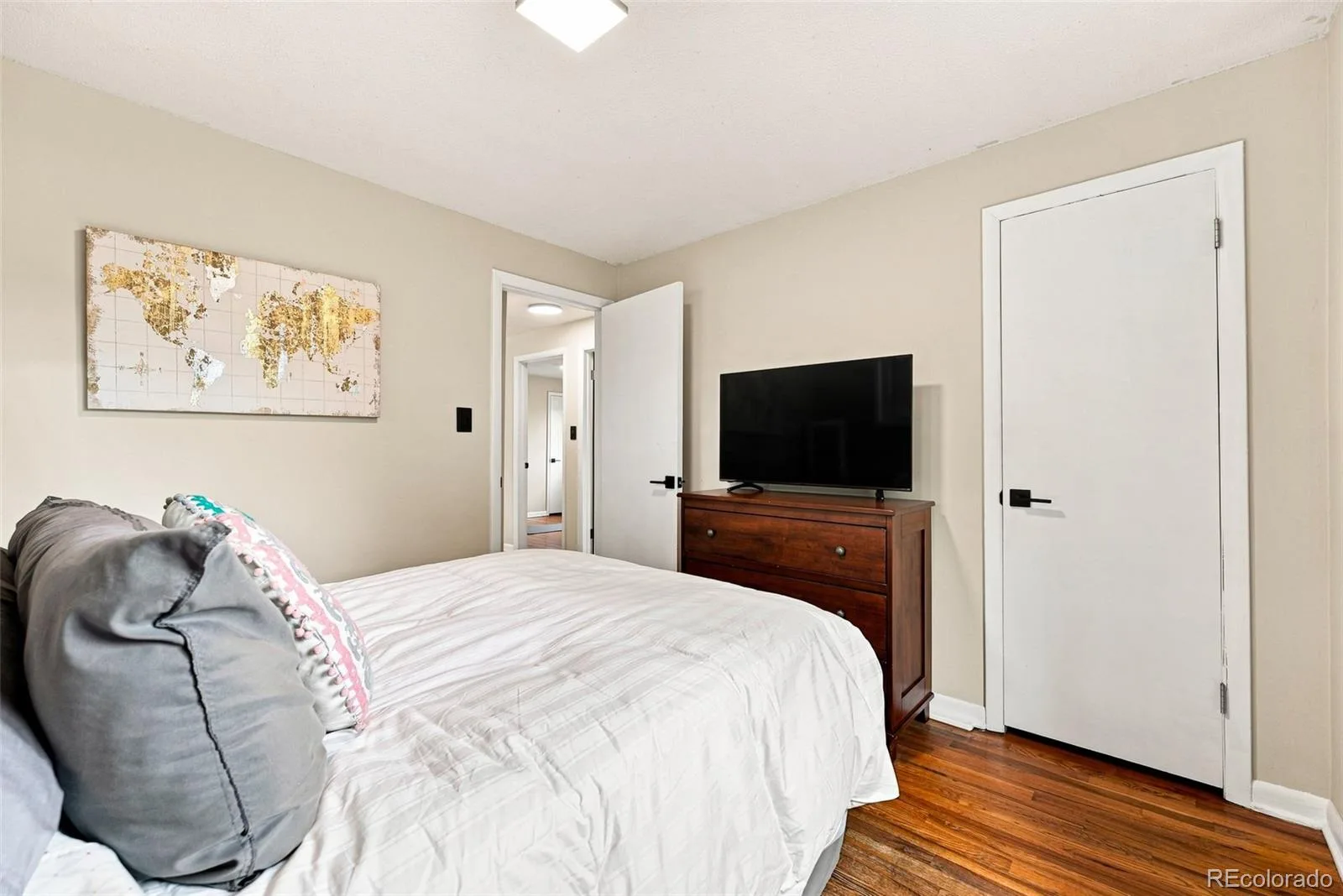 2070 Jay Street Edgewater CO 80214 | MLS #REC9639535 08122026202045 1600 26