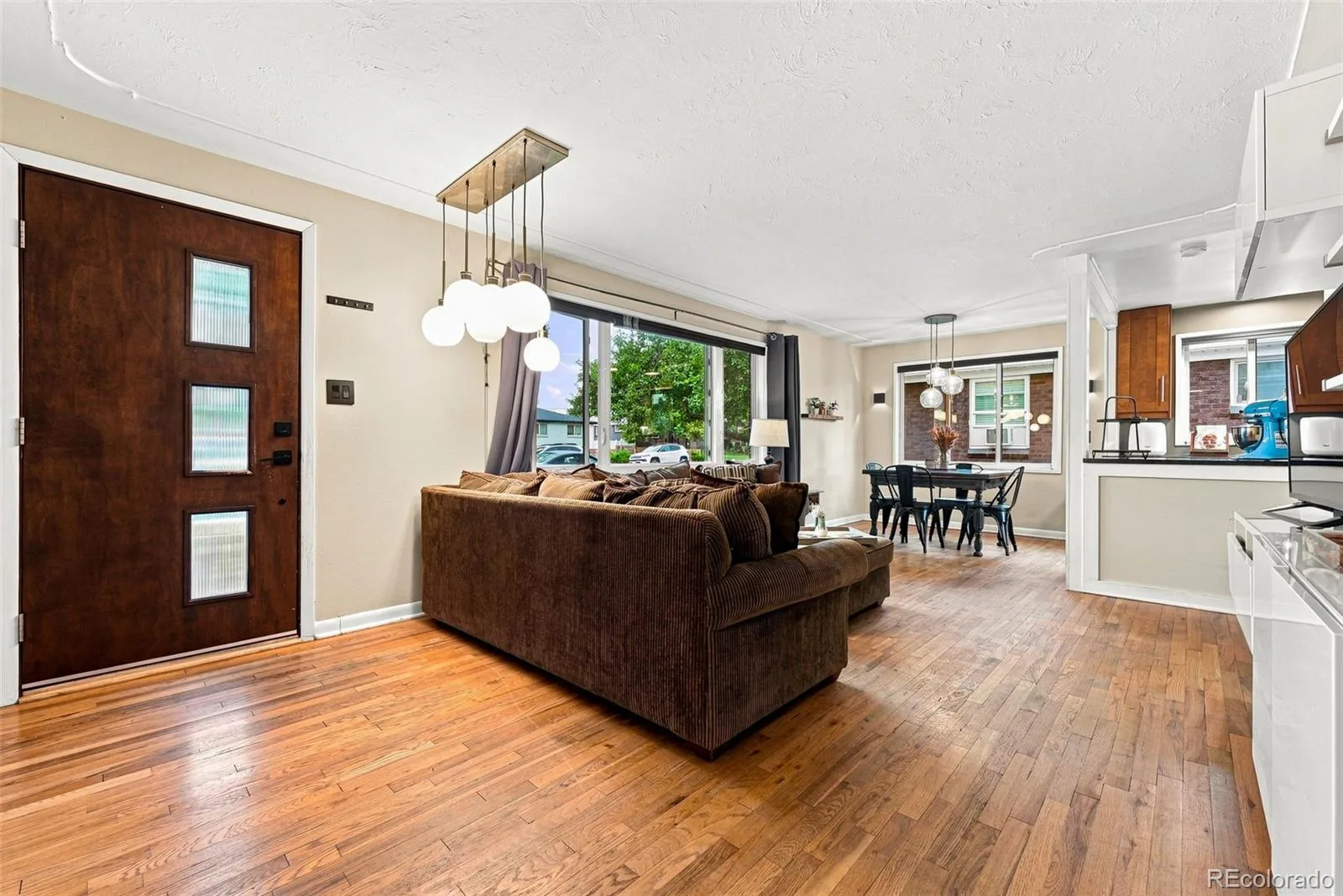 2070 Jay Street Edgewater CO 80214 | MLS #REC9639535 08122026202045 1600 3