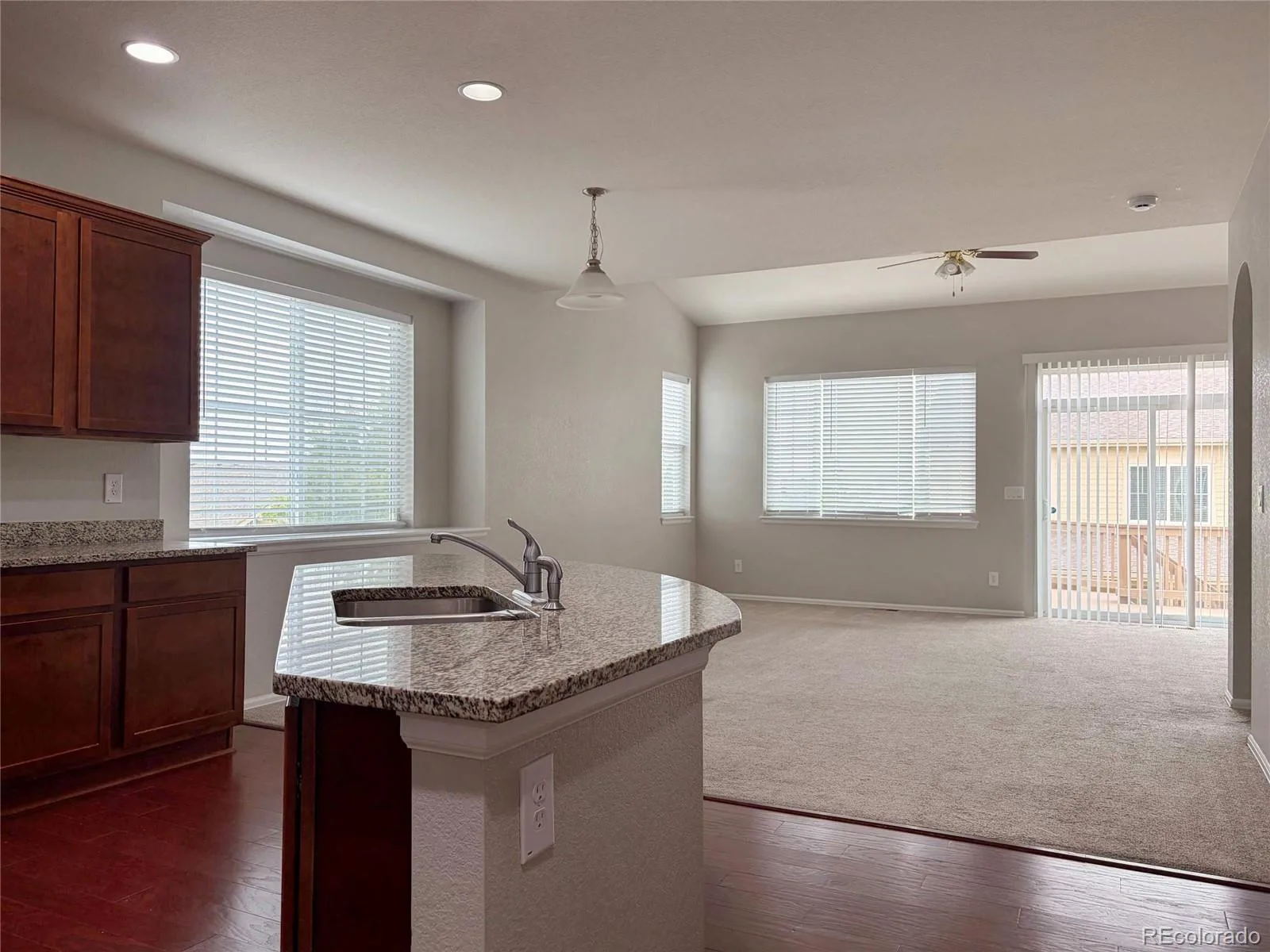 22517 E Layton Circle Aurora CO 80015 | MLS #REC9641408 08262026000507 1600 13