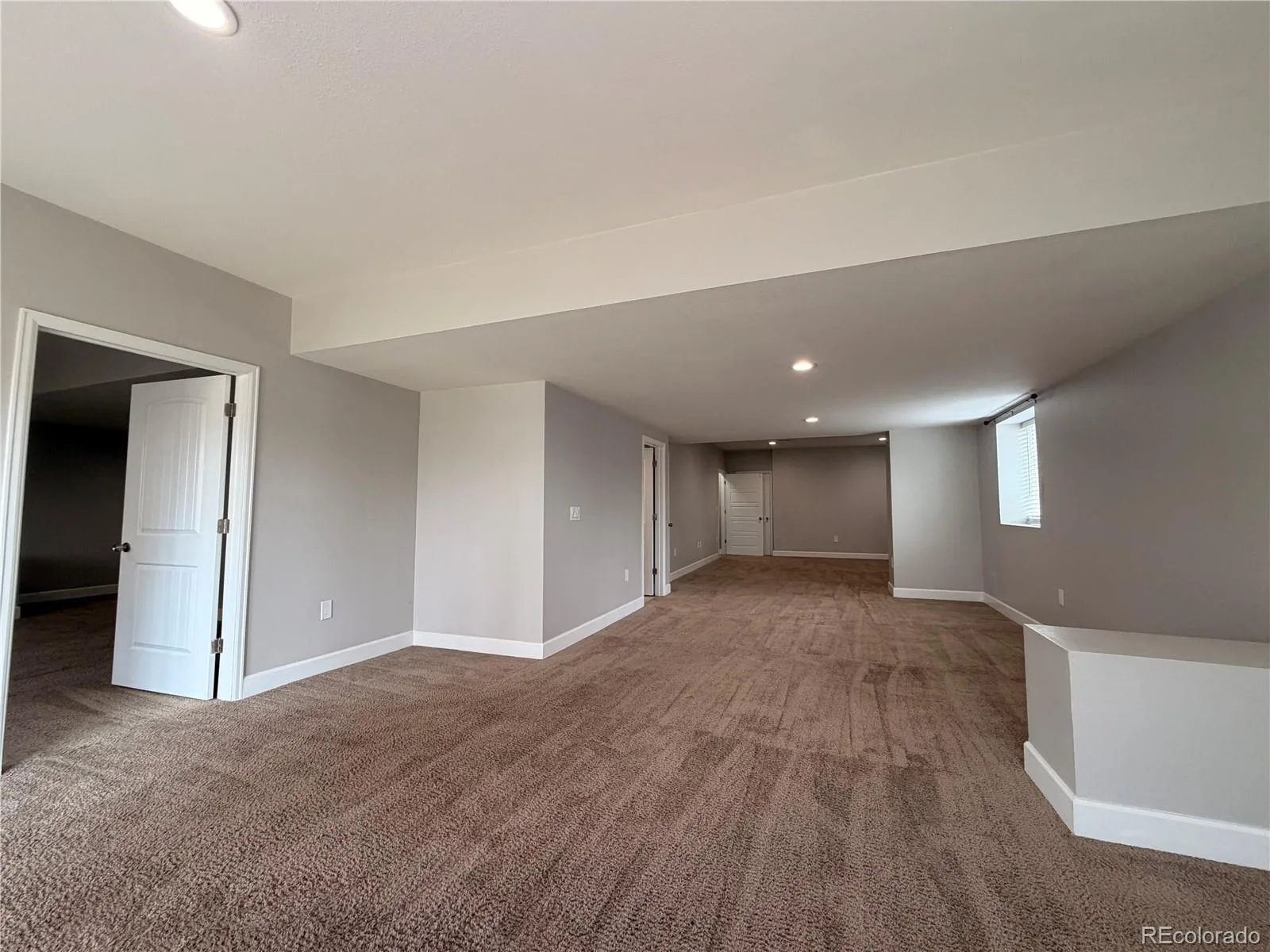 22517 E Layton Circle Aurora CO 80015 | MLS #REC9641408 08262026000507 1600 34