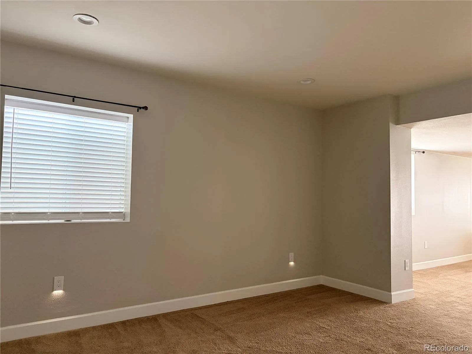 22517 E Layton Circle Aurora CO 80015 | MLS #REC9641408 08262026000507 1600 42