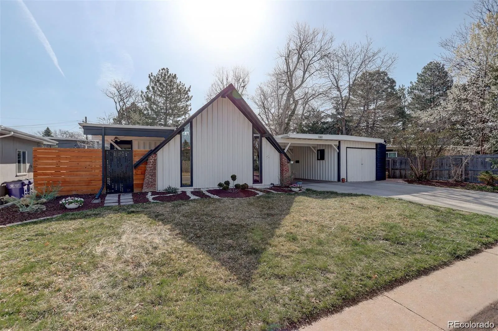 1380 S Dahlia Street Denver CO 80222 MLS #REC9641986 05202026195731 1600 44