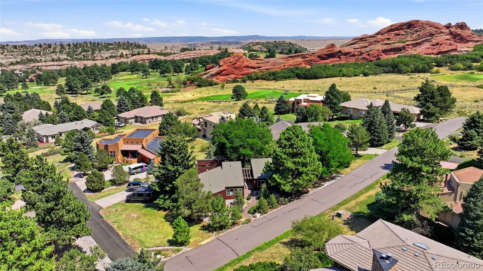 6344 Willow Broom Trail Littleton CO 80125 | MLS #REC9643757 08142026152625 1600 44