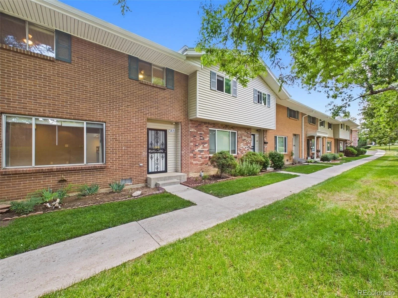 3816 S Yosemite Street #139 Denver CO 80237 MLS #REC9644383 07022026142023 1600 15