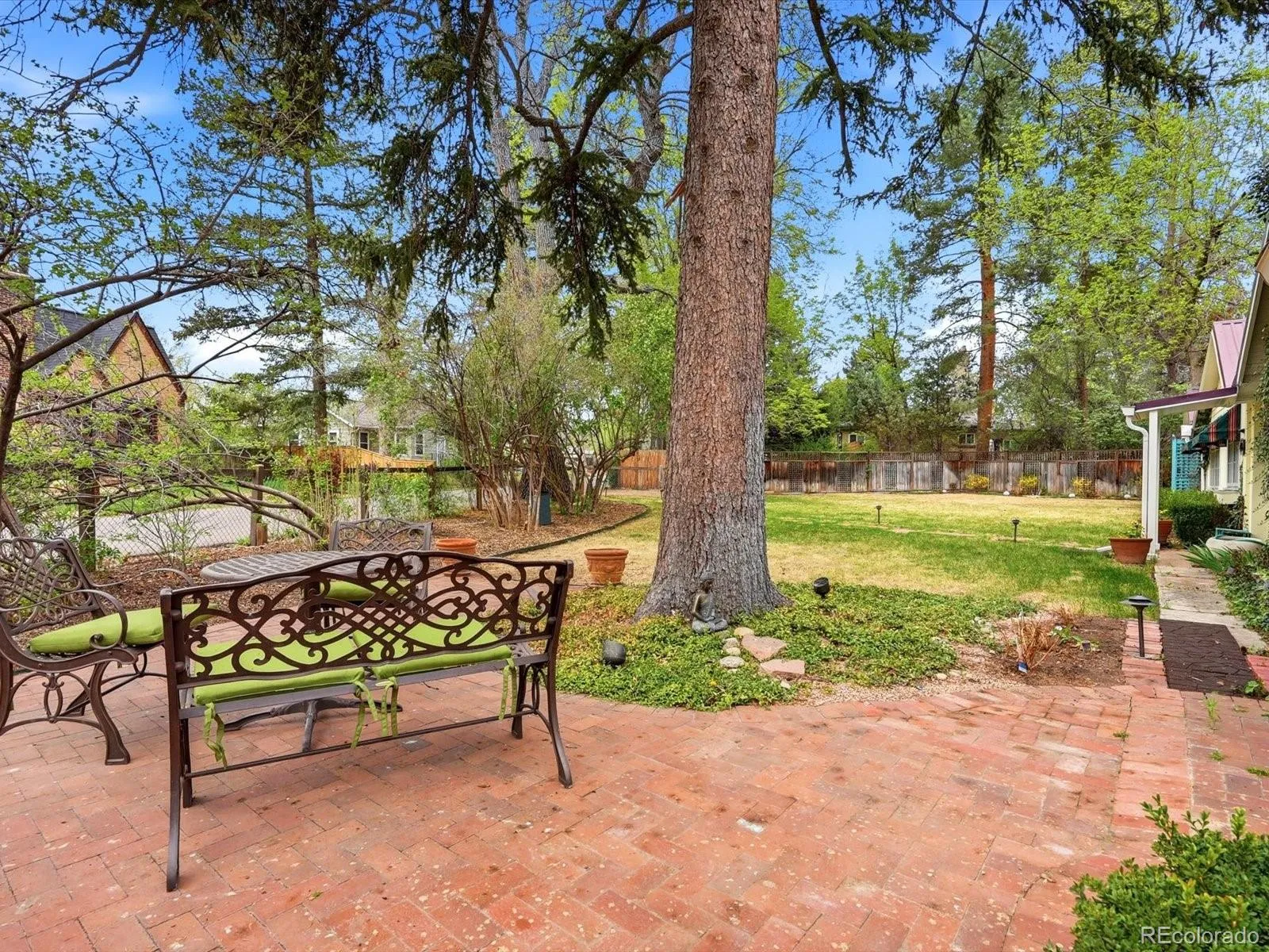 04142026212533 1600 11