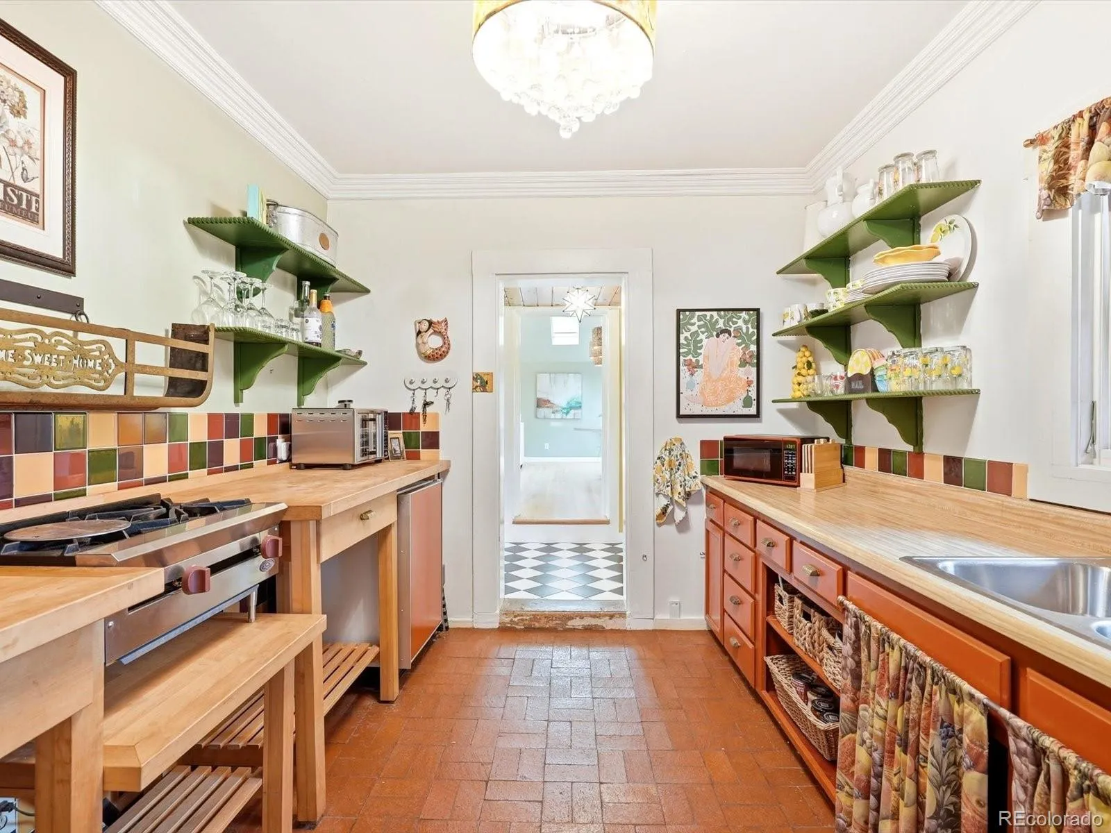 04142026212533 1600 19