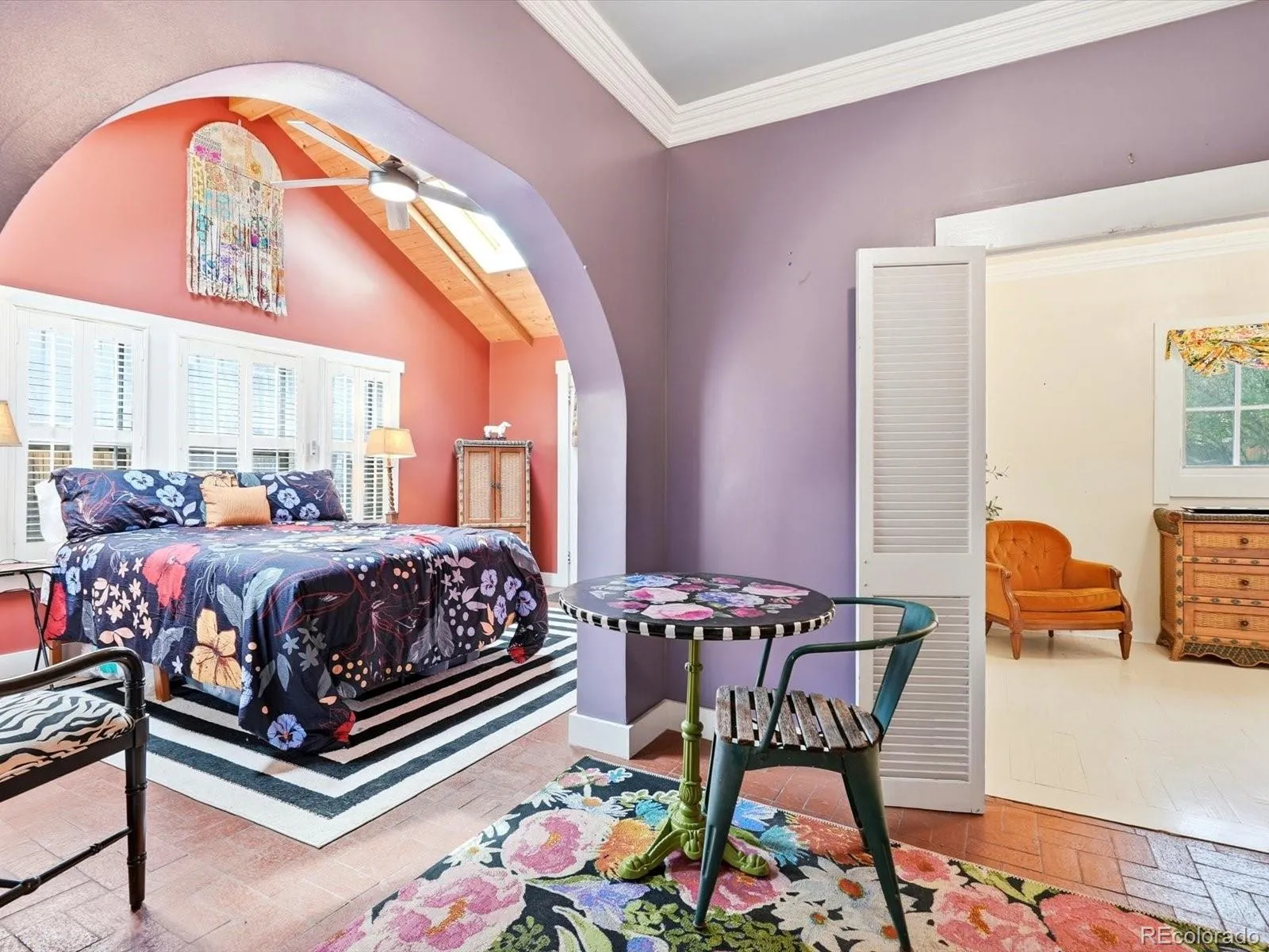 04142026212533 1600 24