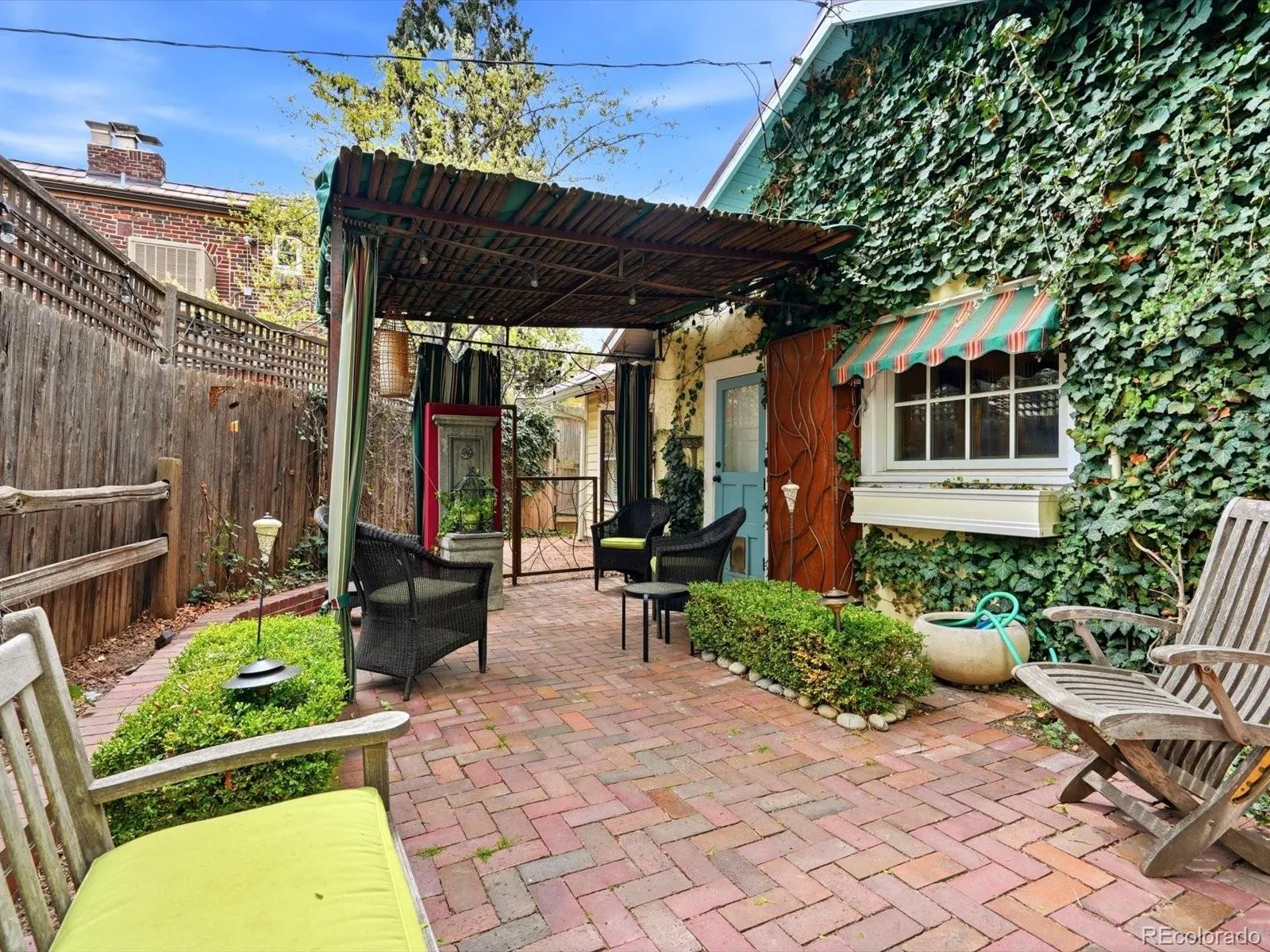 04142026212533 1600 37