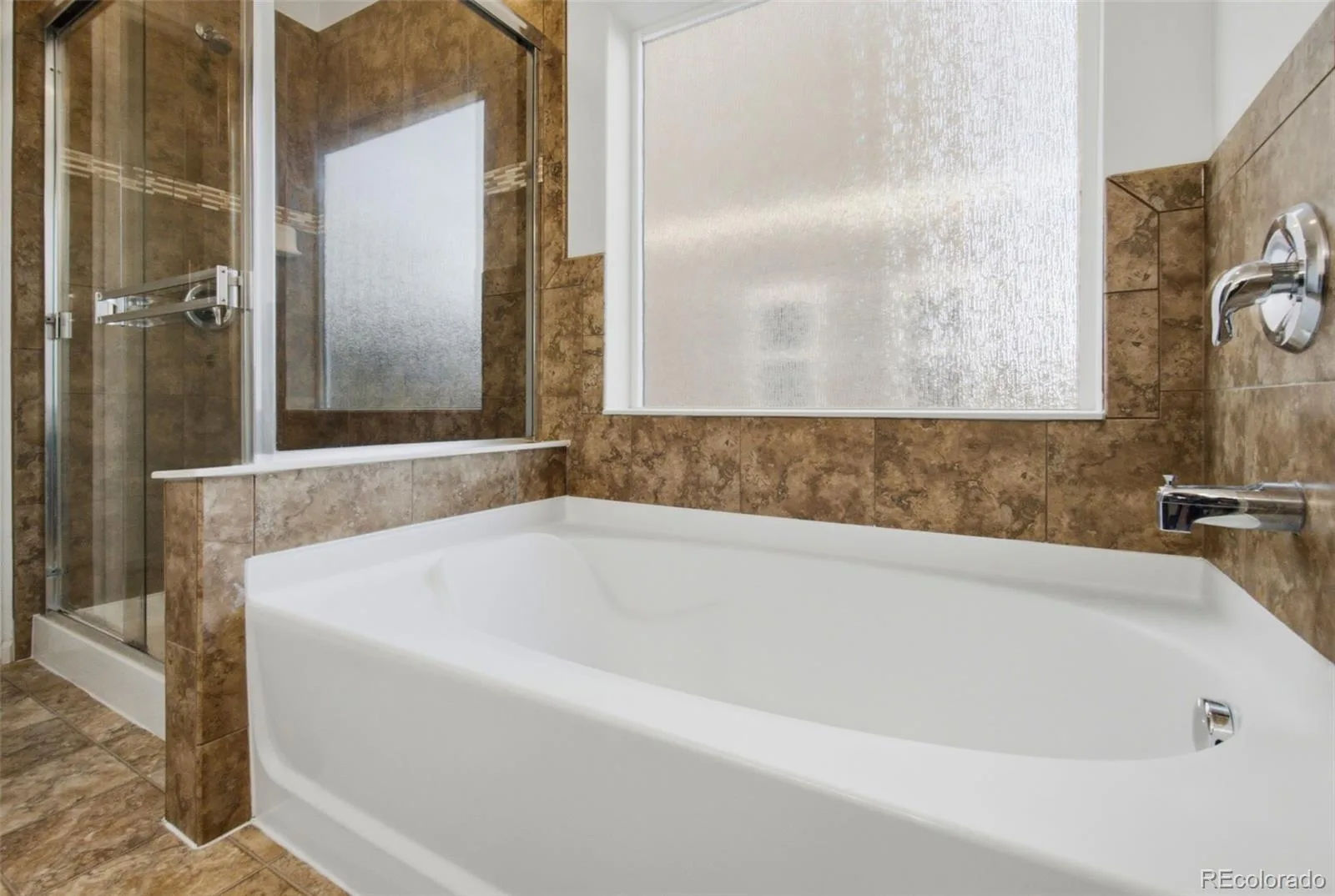 1904 Coach House Loop Castle Rock CO 80109 | MLS #REC9644485 07252026024959 1600 15