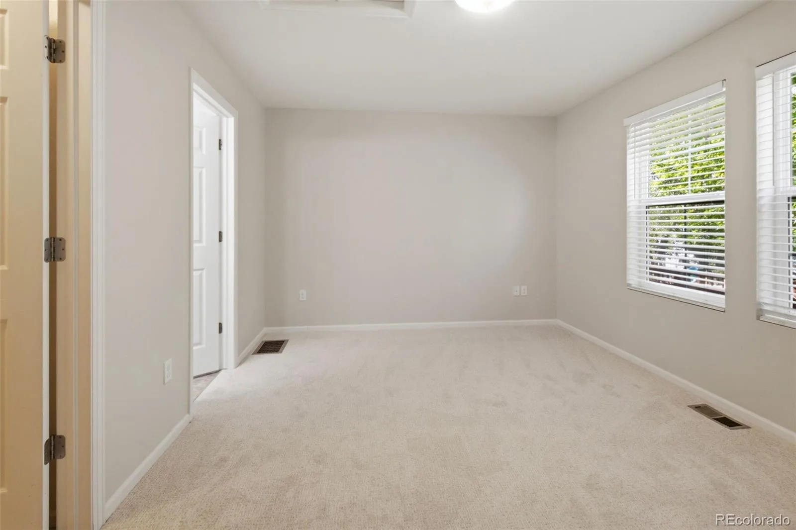 1904 Coach House Loop Castle Rock CO 80109 | MLS #REC9644485 07252026024959 1600 23
