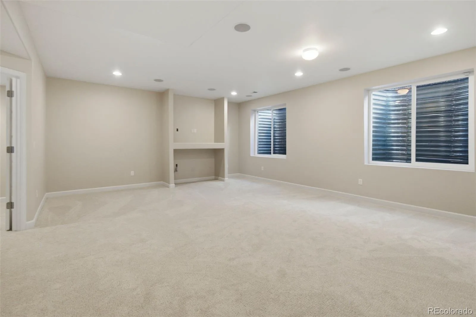 1904 Coach House Loop Castle Rock CO 80109 | MLS #REC9644485 07252026024959 1600 27