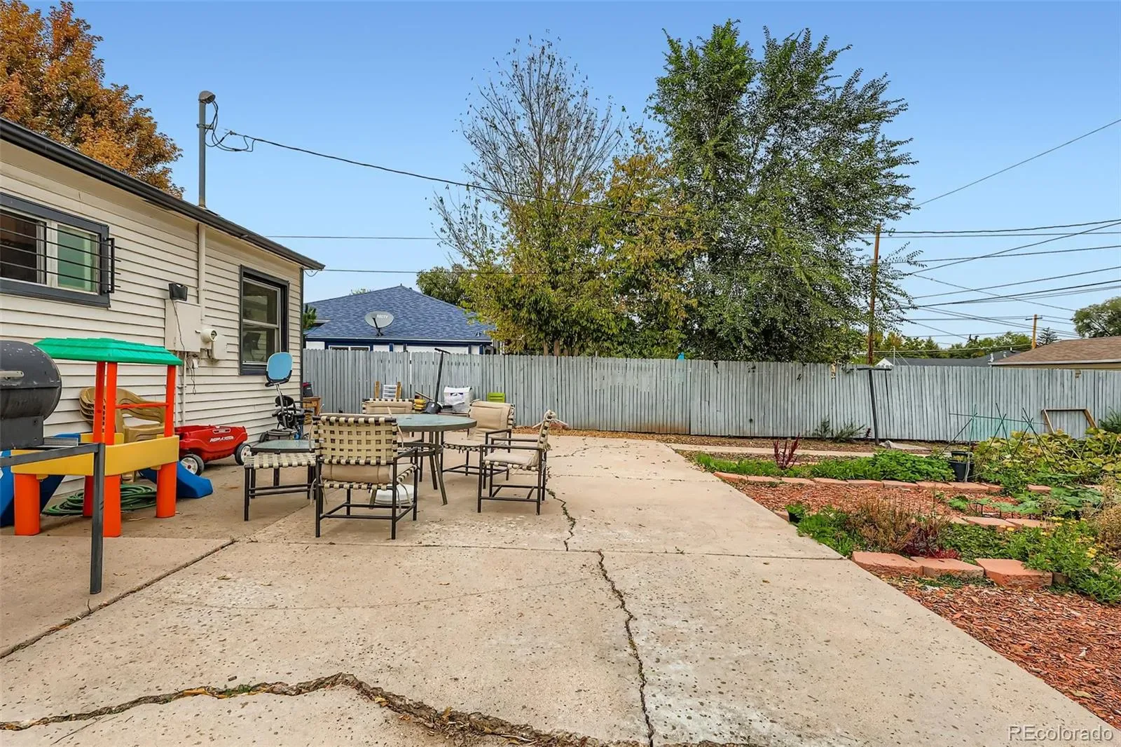 452 N Perry Street Denver CO 80204 MLS #REC9644935 04012026010553 1600 24