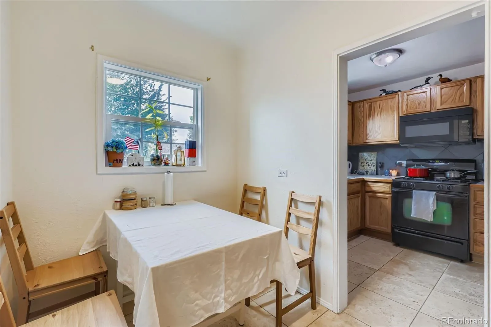 452 N Perry Street Denver CO 80204 MLS #REC9644935 04012026010553 1600 9