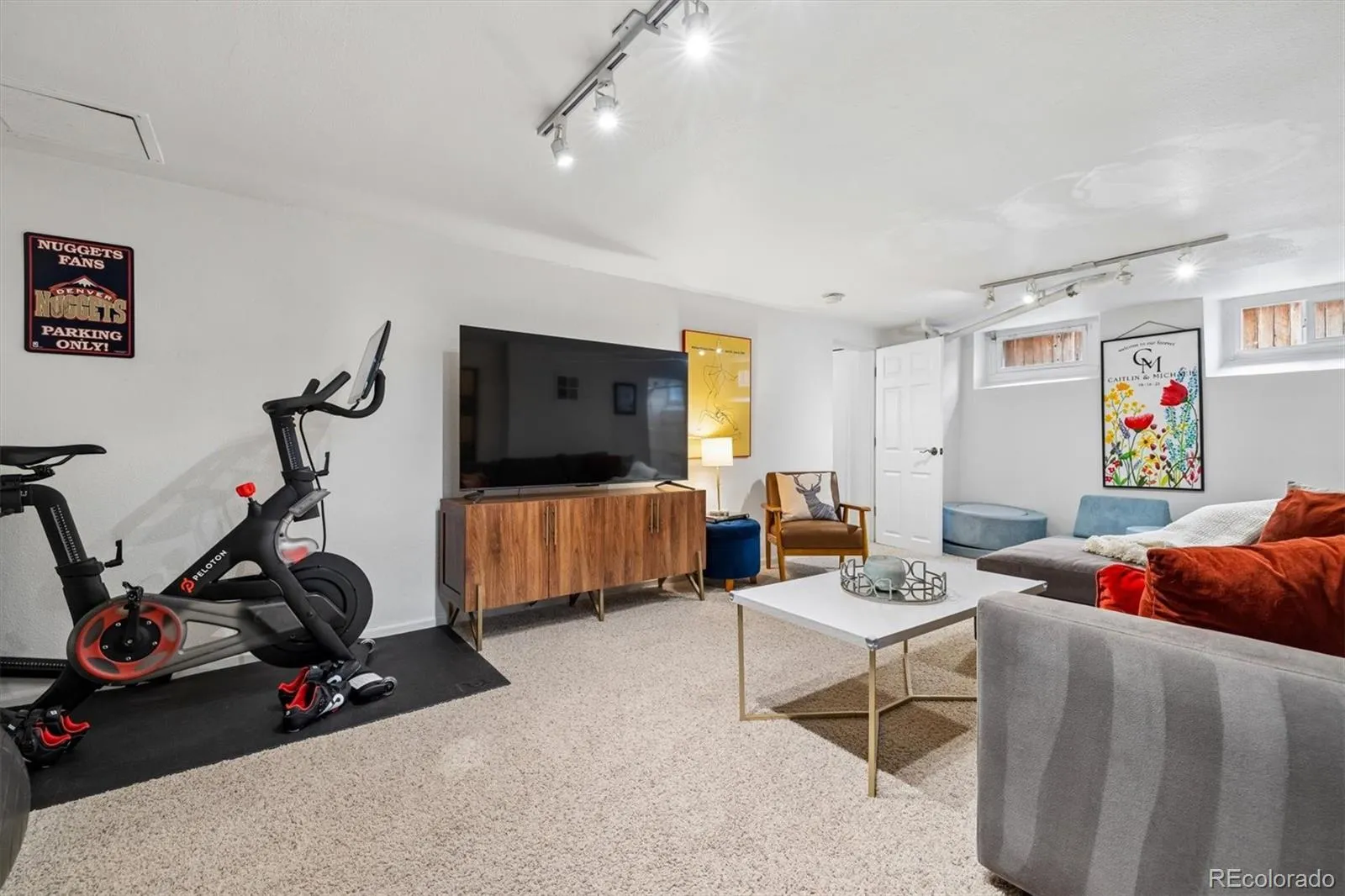 730 Ivanhoe Street Denver CO 80220 MLS #REC9644961 04302026022512 1600 24